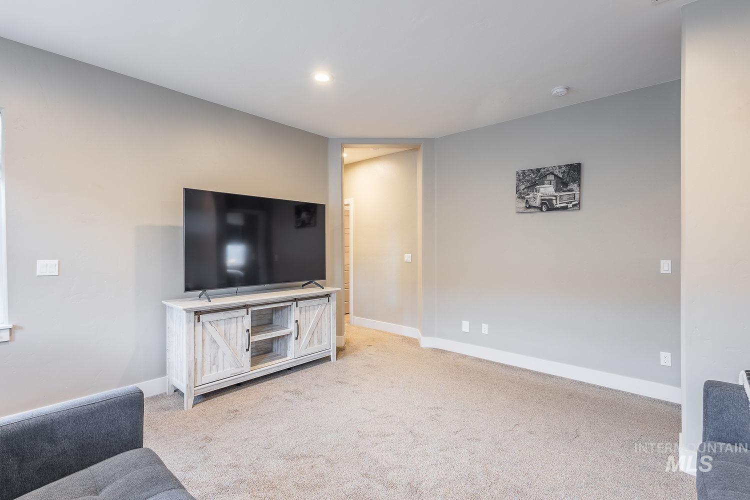 3620 S Caddis Way, Boise, Idaho 83716, 4 Bedrooms, 3 Bathrooms, Residential For Sale, Price $695,000,MLS 98973356