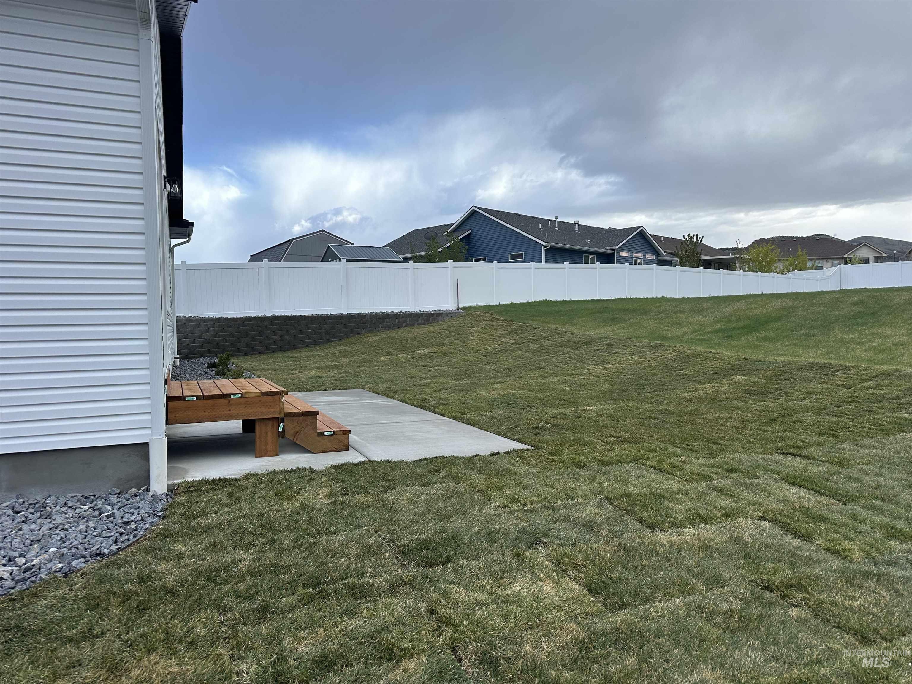 2089 Magellan Loop, Pocatello, Idaho 83204, 6 Bedrooms, 3 Bathrooms, Residential For Sale, Price $540,900,MLS 98973358