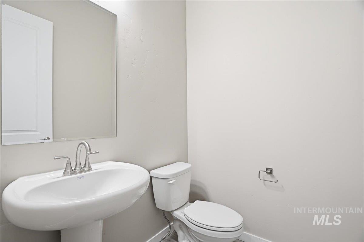 1231 Stirling Meadows Ct, Middleton, Idaho 83644, 3 Bedrooms, 2.5 Bathrooms, Residential For Sale, Price $729,990,MLS 98973362