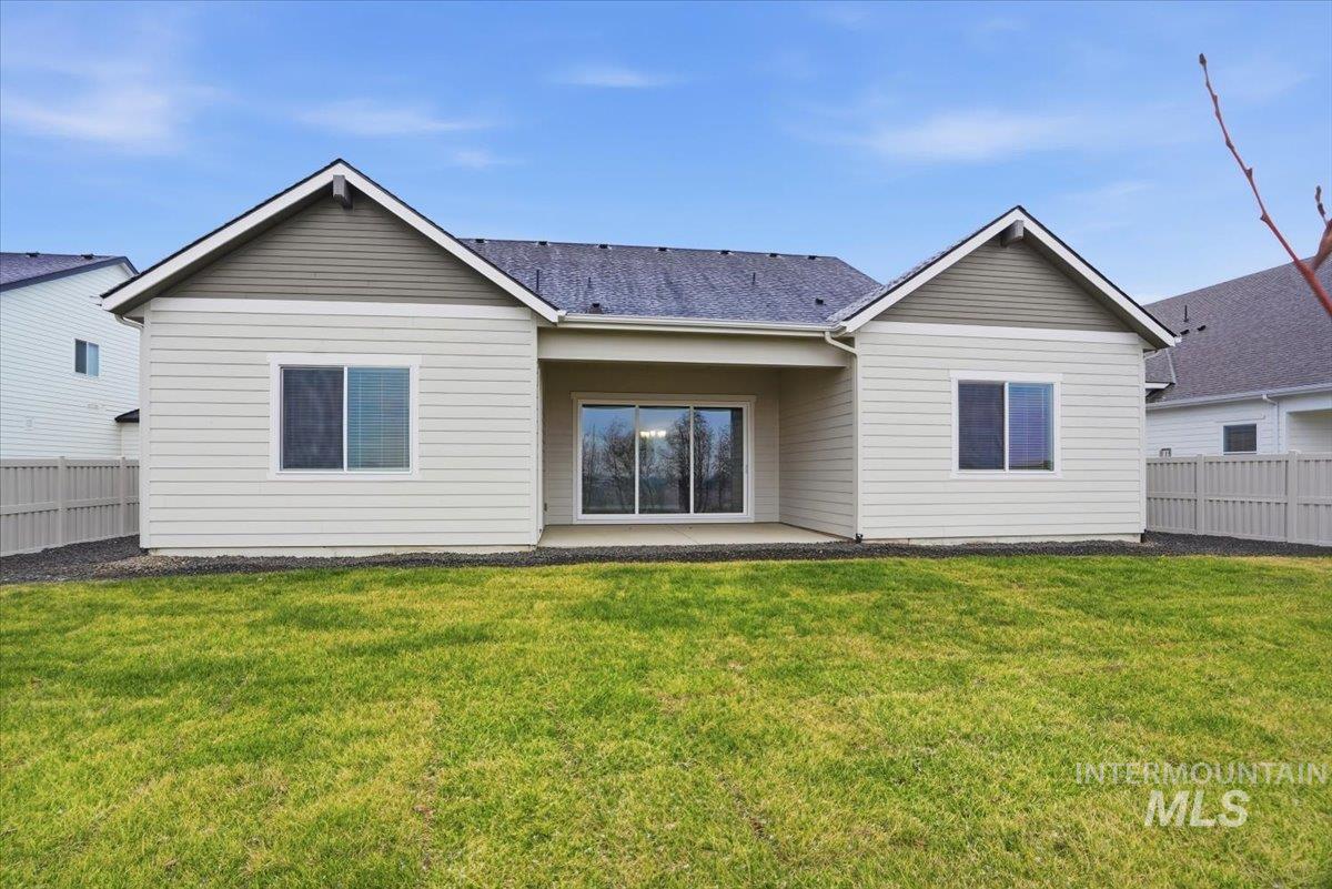 1231 Stirling Meadows Ct, Middleton, Idaho 83644, 3 Bedrooms, 2.5 Bathrooms, Residential For Sale, Price $729,990,MLS 98973362