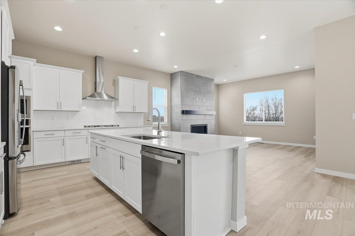 1231 Stirling Meadows Ct, Middleton, Idaho 83644, 3 Bedrooms, 2.5 Bathrooms, Residential For Sale, Price $729,990,MLS 98973362