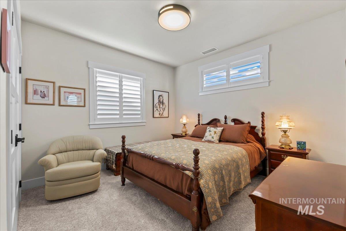 2543 S Via Privada Lane, Boise, Idaho 83716, 3 Bedrooms, 2.5 Bathrooms, Residential For Sale, Price $799,333, 98973363