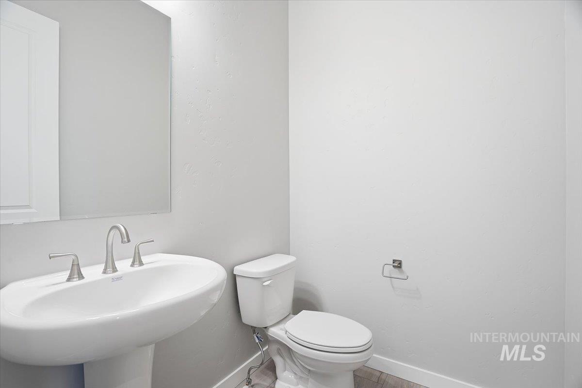 1301 White Cliffs St, Middleton, Idaho 83644, 3 Bedrooms, 3.5 Bathrooms, Residential For Sale, Price $824,990,MLS 98973364