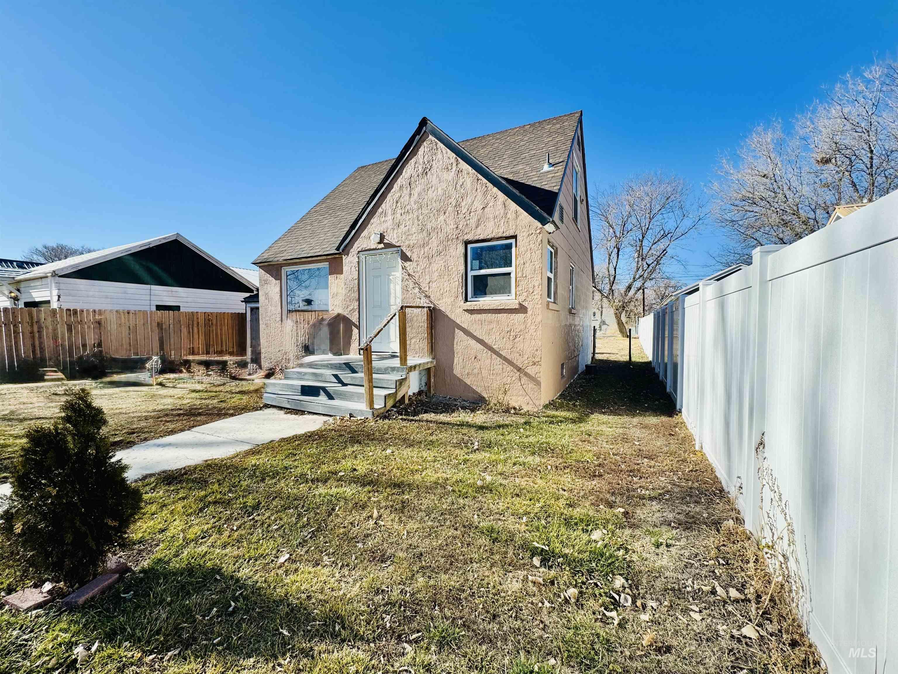 1626 Normal Ave., Burley, Idaho 83318-0000, 2 Bedrooms, 1 Bathroom, Residential For Sale, Price $220,000, 98973366