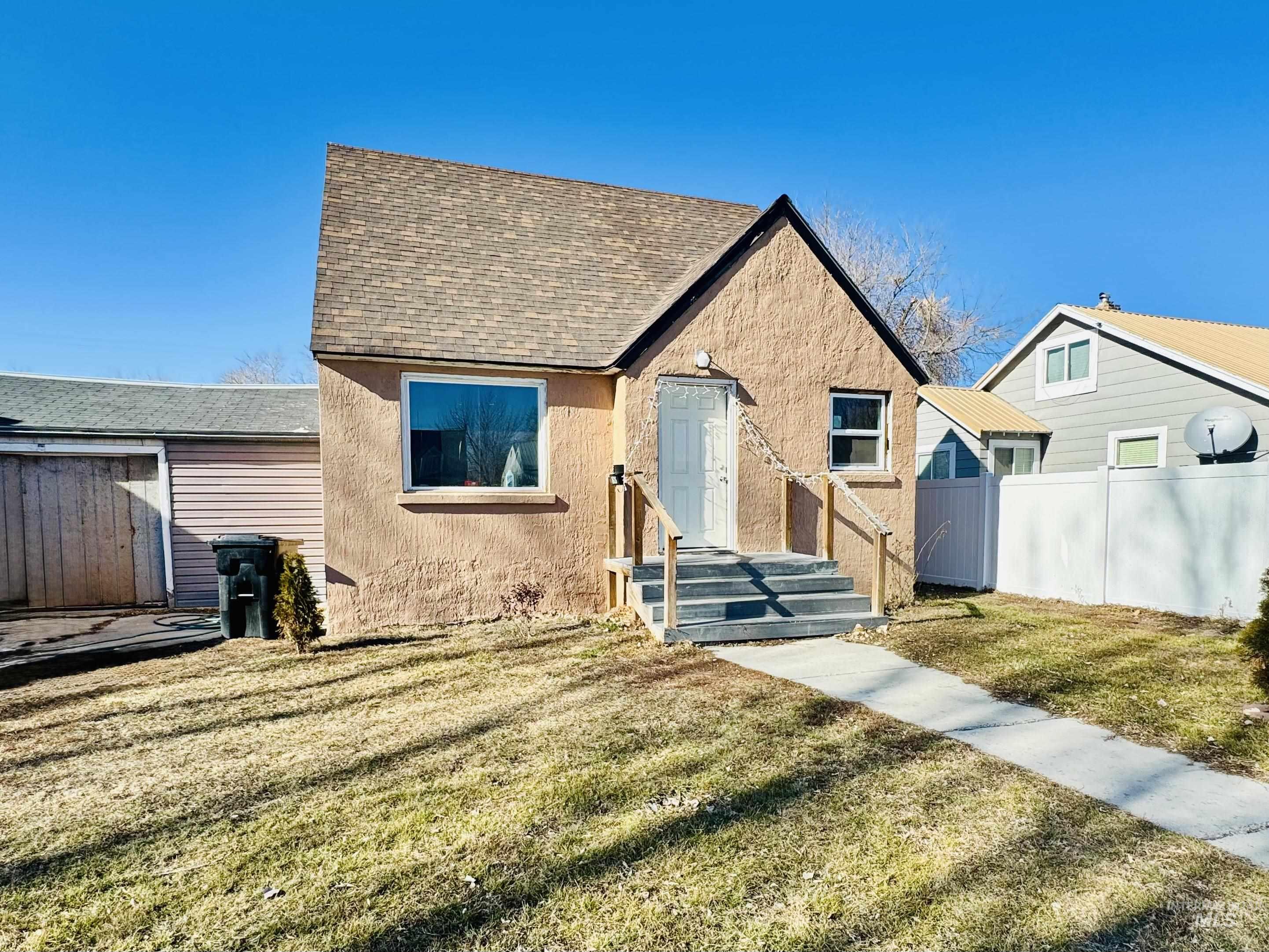 1626 Normal Ave., Burley, Idaho 83318-0000, 2 Bedrooms, 1 Bathroom, Residential For Sale, Price $220,000, 98973366