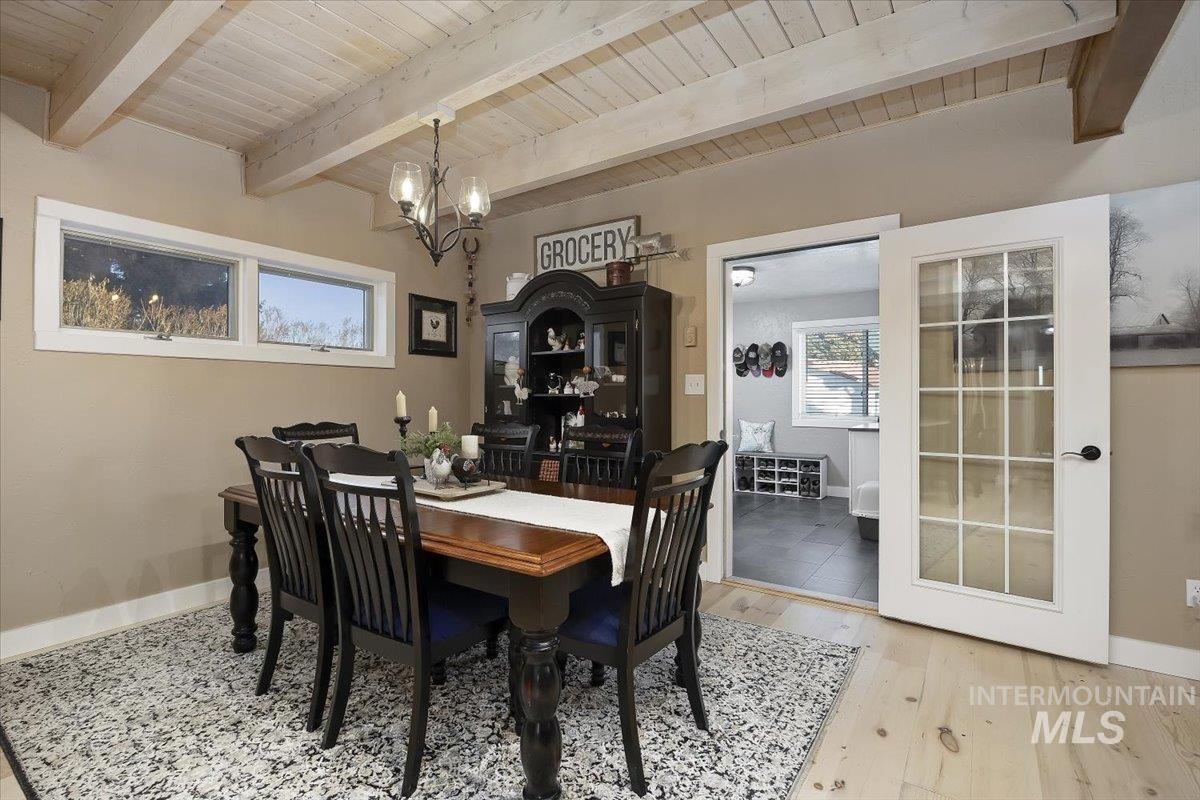 3384 N 4500 E, Murtaugh, Idaho 83344, 3 Bedrooms, 2 Bathrooms, Residential For Sale, Price $597,500, 98973367