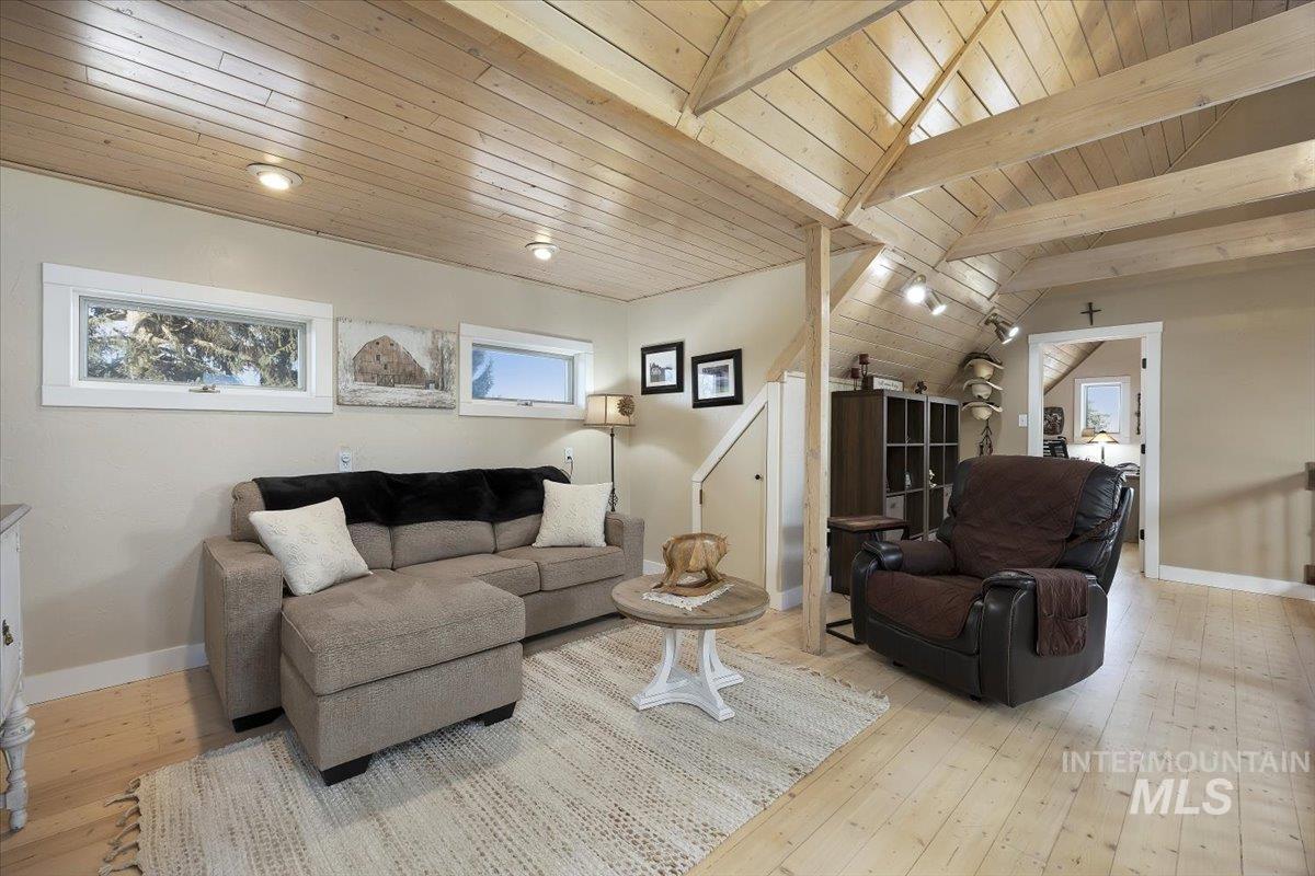 3384 N 4500 E, Murtaugh, Idaho 83344, 3 Bedrooms, 2 Bathrooms, Residential For Sale, Price $597,500, 98973367