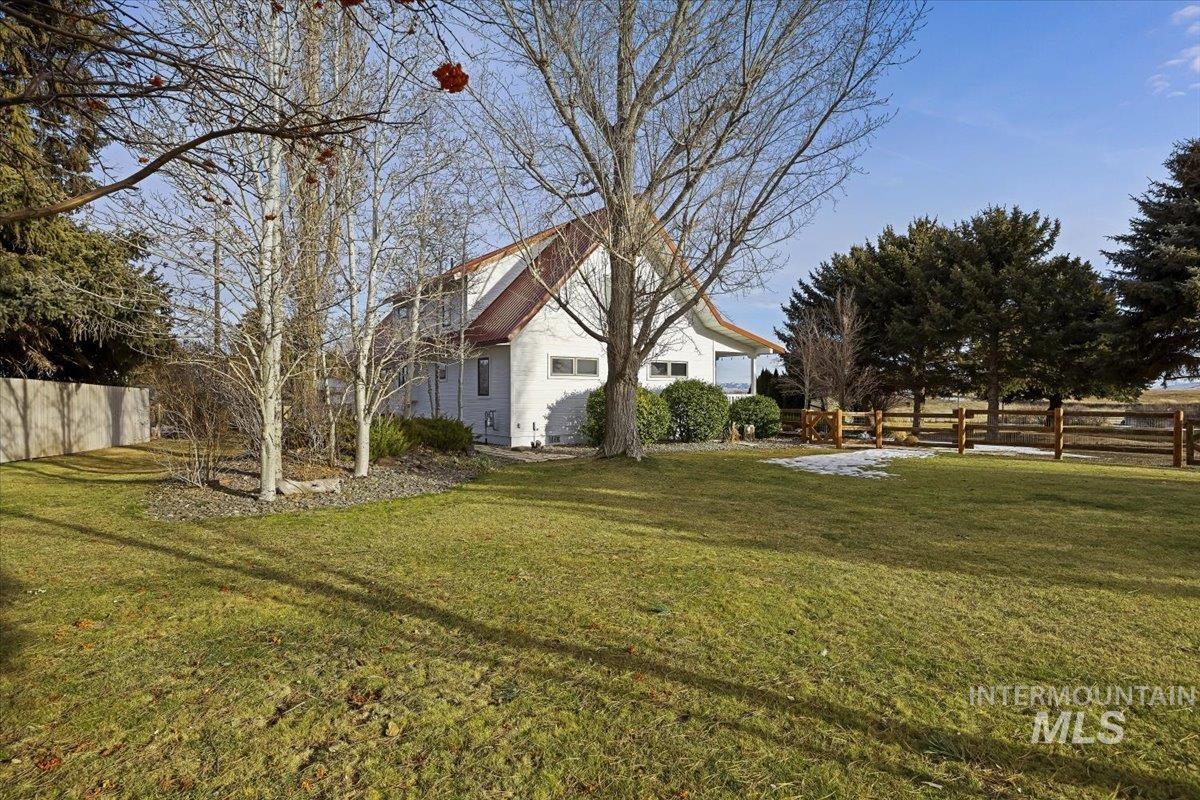 3384 N 4500 E, Murtaugh, Idaho 83344, 3 Bedrooms, 2 Bathrooms, Residential For Sale, Price $597,500,MLS 98973367