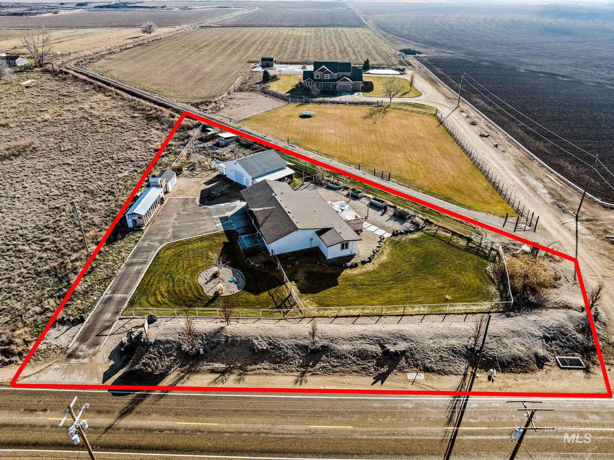 4437 W Kuna Rd, Kuna, Idaho 83634, 5 Bedrooms, 3 Bathrooms, Residential For Sale, Price $949,999,MLS 98973369