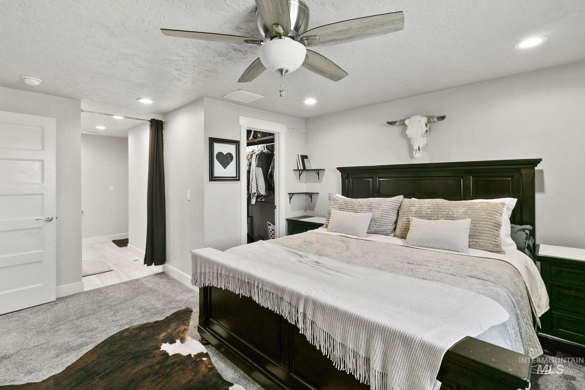 4437 W Kuna Rd, Kuna, Idaho 83634, 5 Bedrooms, 3 Bathrooms, Residential For Sale, Price $999,999,MLS 98973369