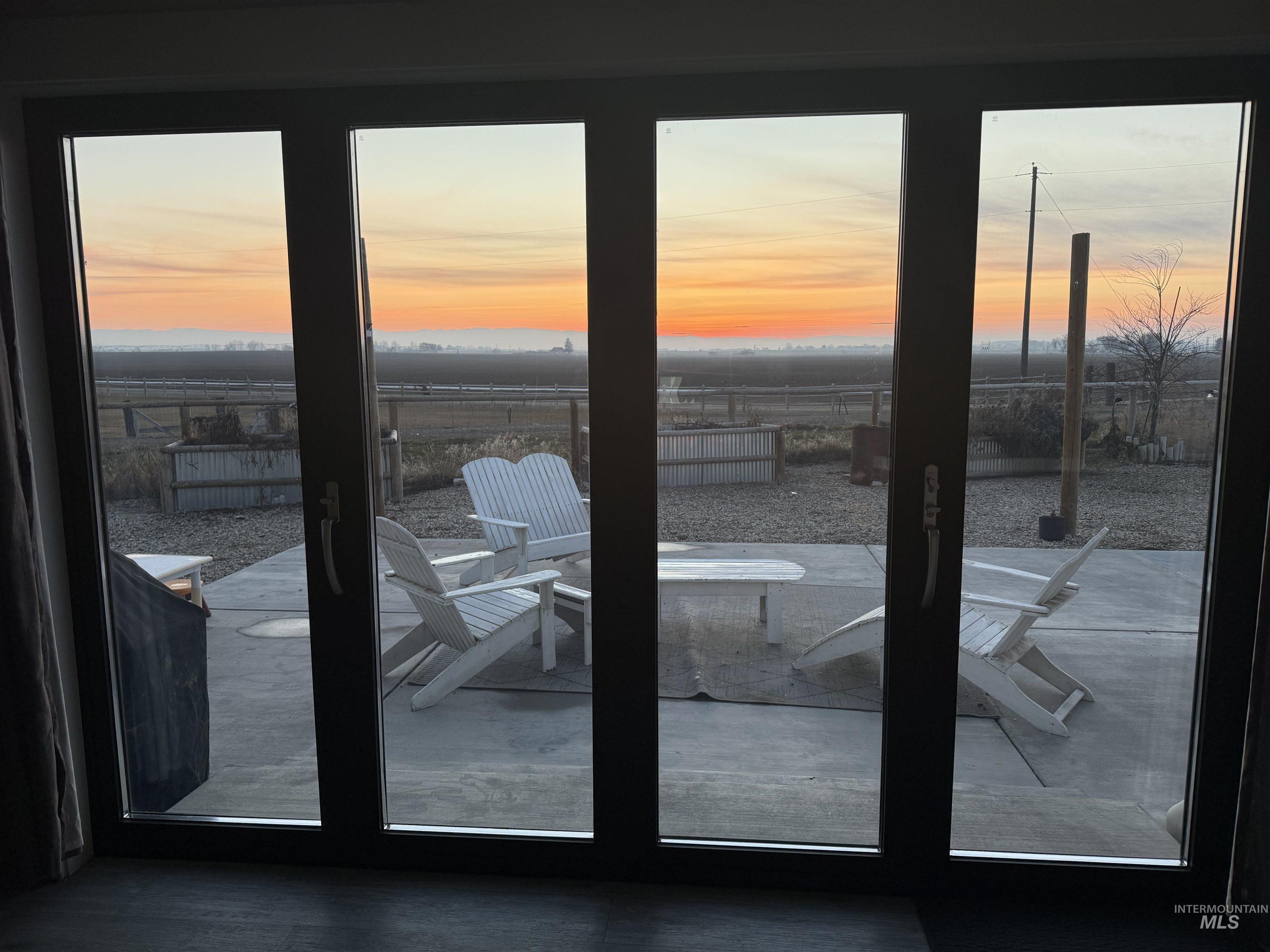 4437 W Kuna Rd, Kuna, Idaho 83634, 5 Bedrooms, 3 Bathrooms, Residential For Sale, Price $999,999,MLS 98973369