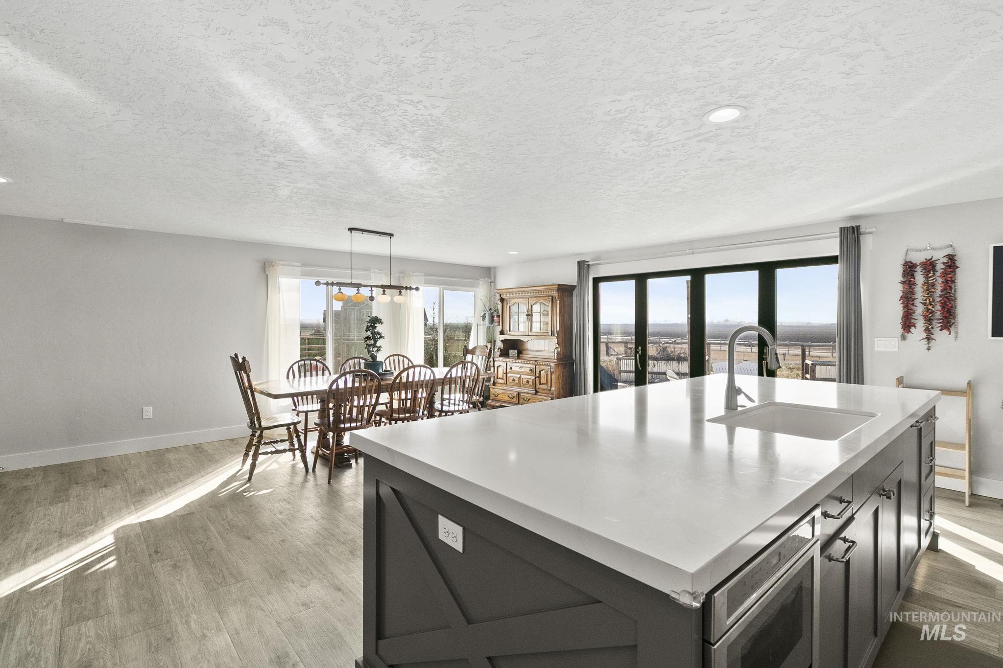 4437 W Kuna Rd, Kuna, Idaho 83634, 5 Bedrooms, 3 Bathrooms, Residential For Sale, Price $999,999,MLS 98973369