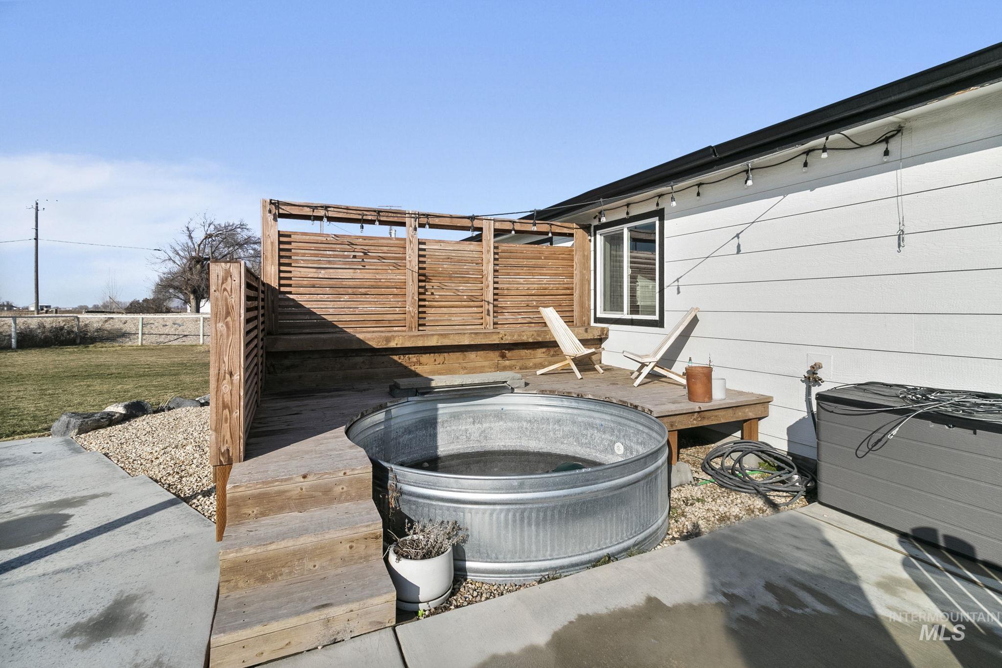 4437 W Kuna Rd, Kuna, Idaho 83634, 5 Bedrooms, 3 Bathrooms, Residential For Sale, Price $999,999,MLS 98973369