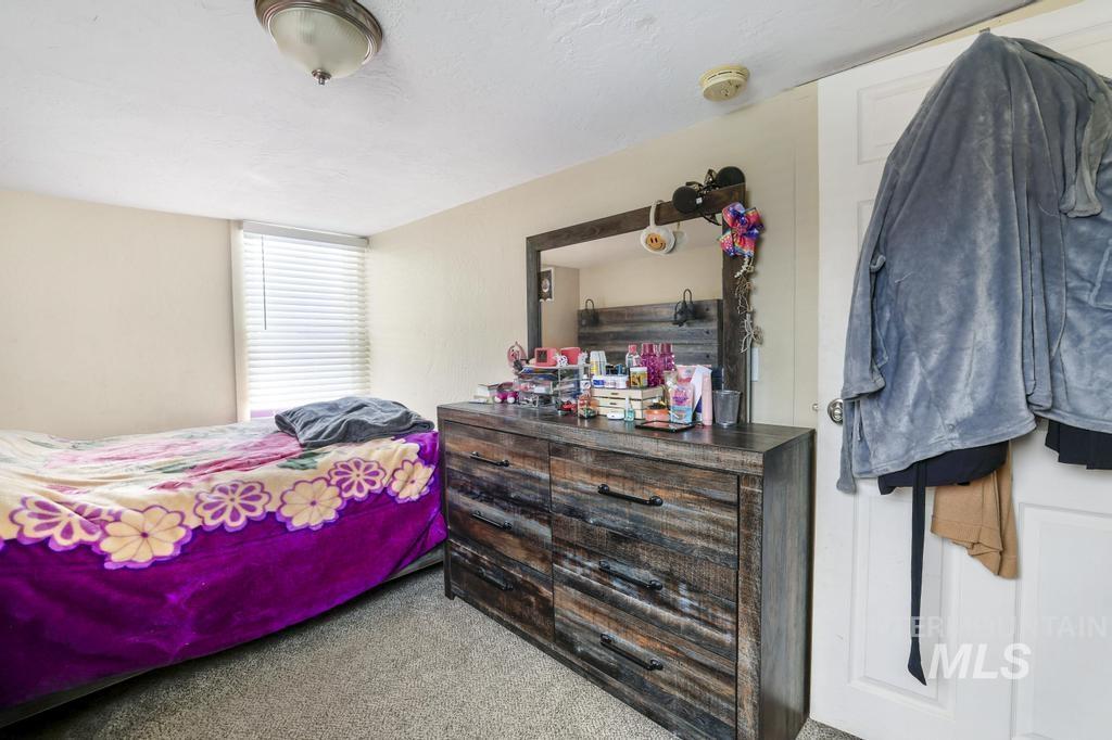 419 Van Buren Street, Twin Falls, Idaho 83301, 2 Bedrooms, 1 Bathroom, Residential For Sale, Price $217,500,MLS 98973370