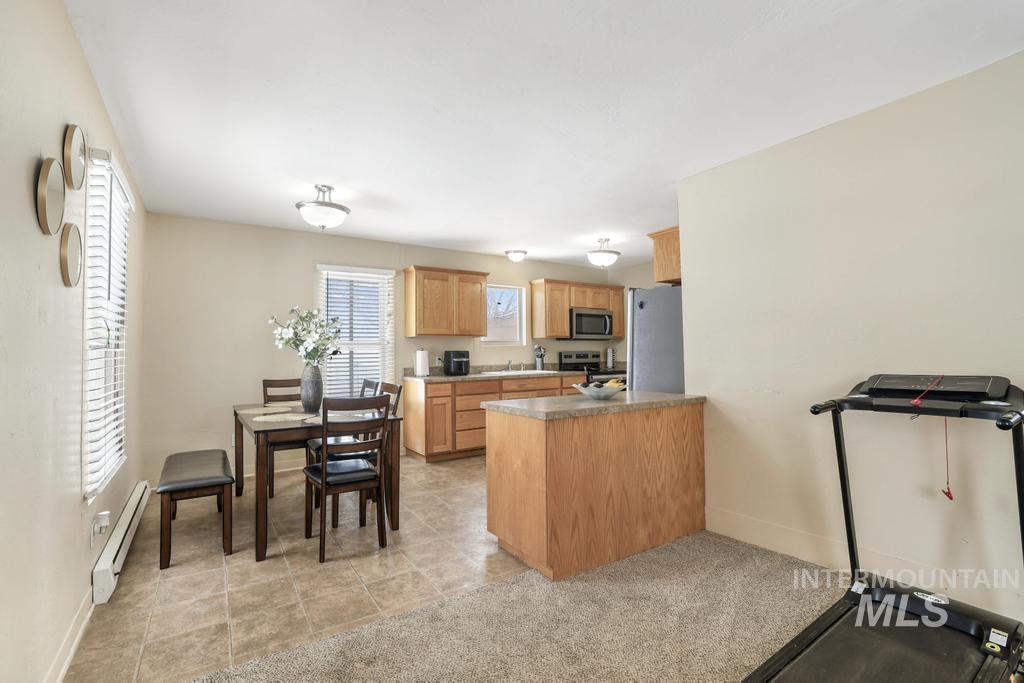 419 Van Buren Street, Twin Falls, Idaho 83301, 2 Bedrooms, 1 Bathroom, Residential For Sale, Price $217,500,MLS 98973370