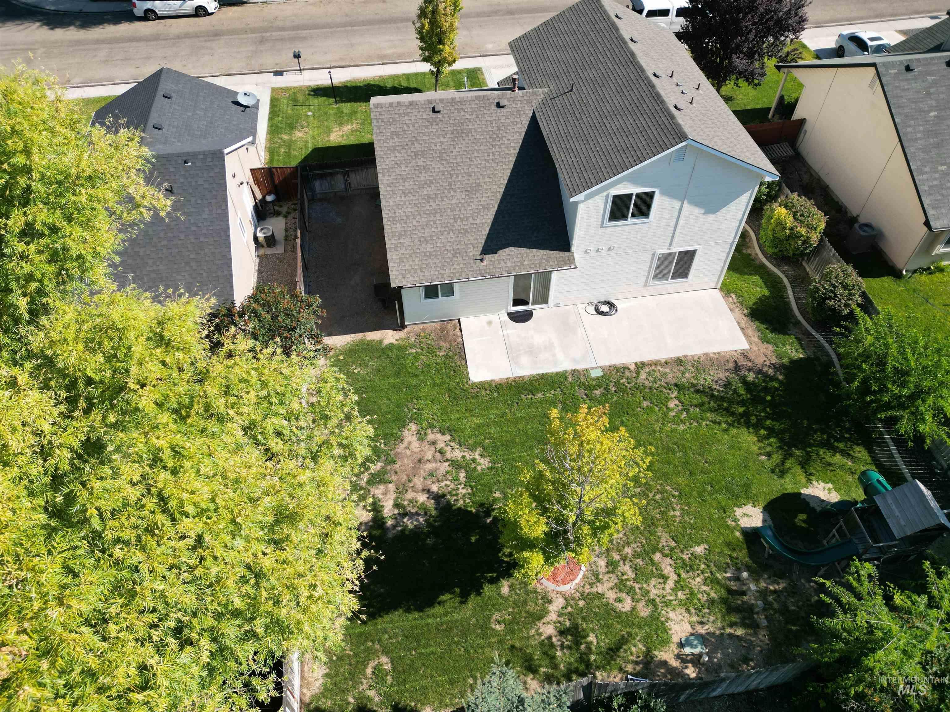 8189 E Water Stone Ct., Nampa, Idaho 83687, 4 Bedrooms, 2.5 Bathrooms, Residential For Sale, Price $406,000, 98973371