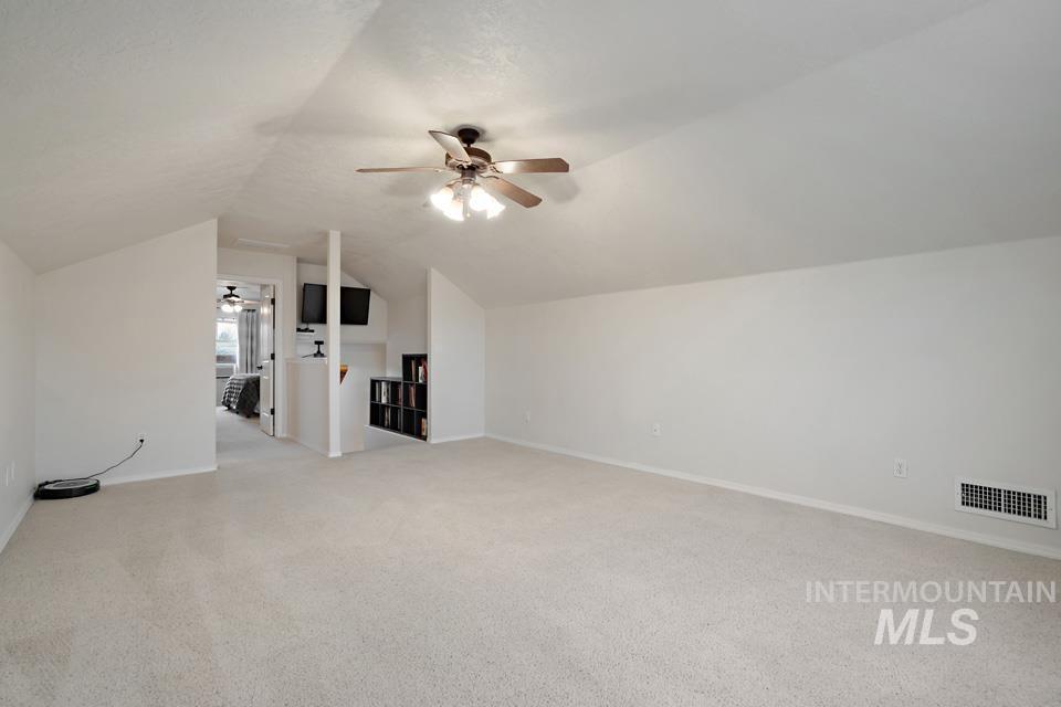 5534 N Powell Creek Ave, Meridian, Idaho 83646-5644, 4 Bedrooms, 3 Bathrooms, Residential For Sale, Price $599,000,MLS 98973373