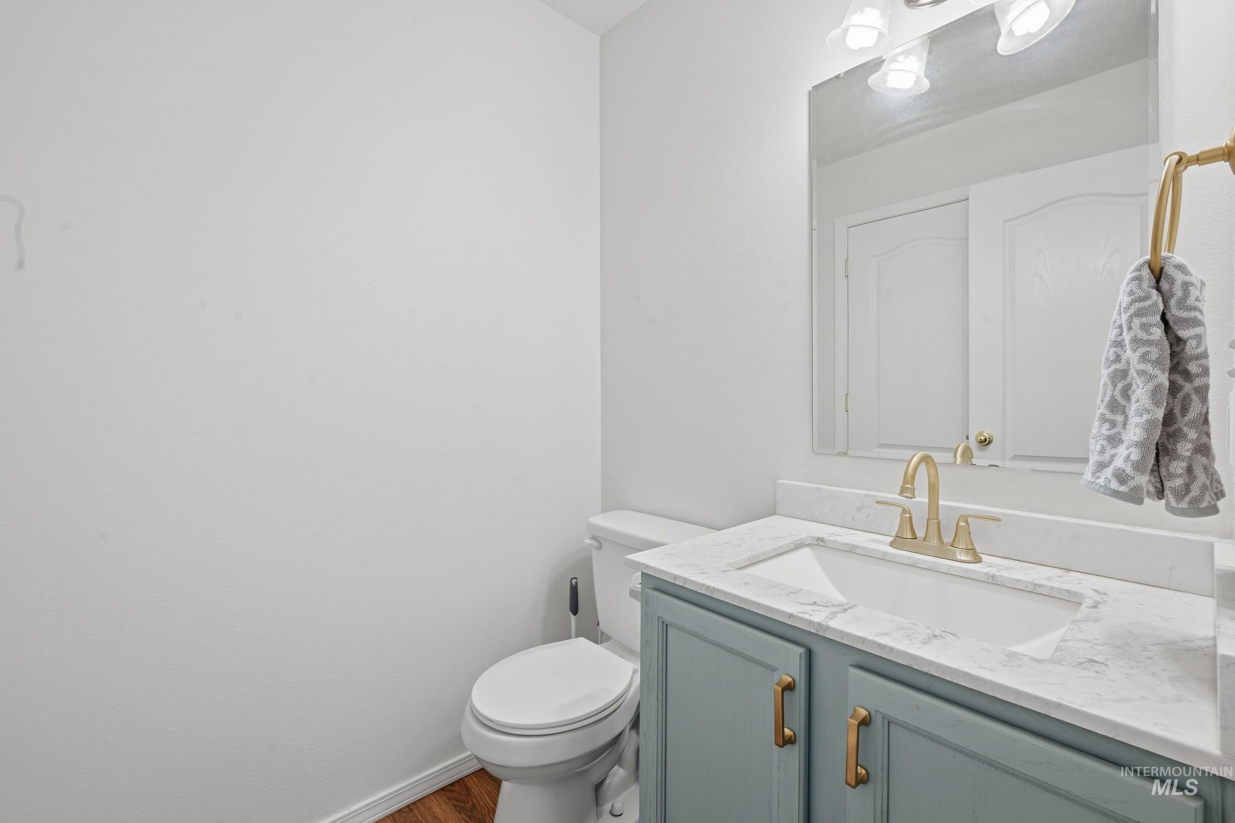 153 E Harris Hawk Dr, Kuna, Idaho 83634, 4 Bedrooms, 2.5 Bathrooms, Residential For Sale, Price $444,900, 98973375