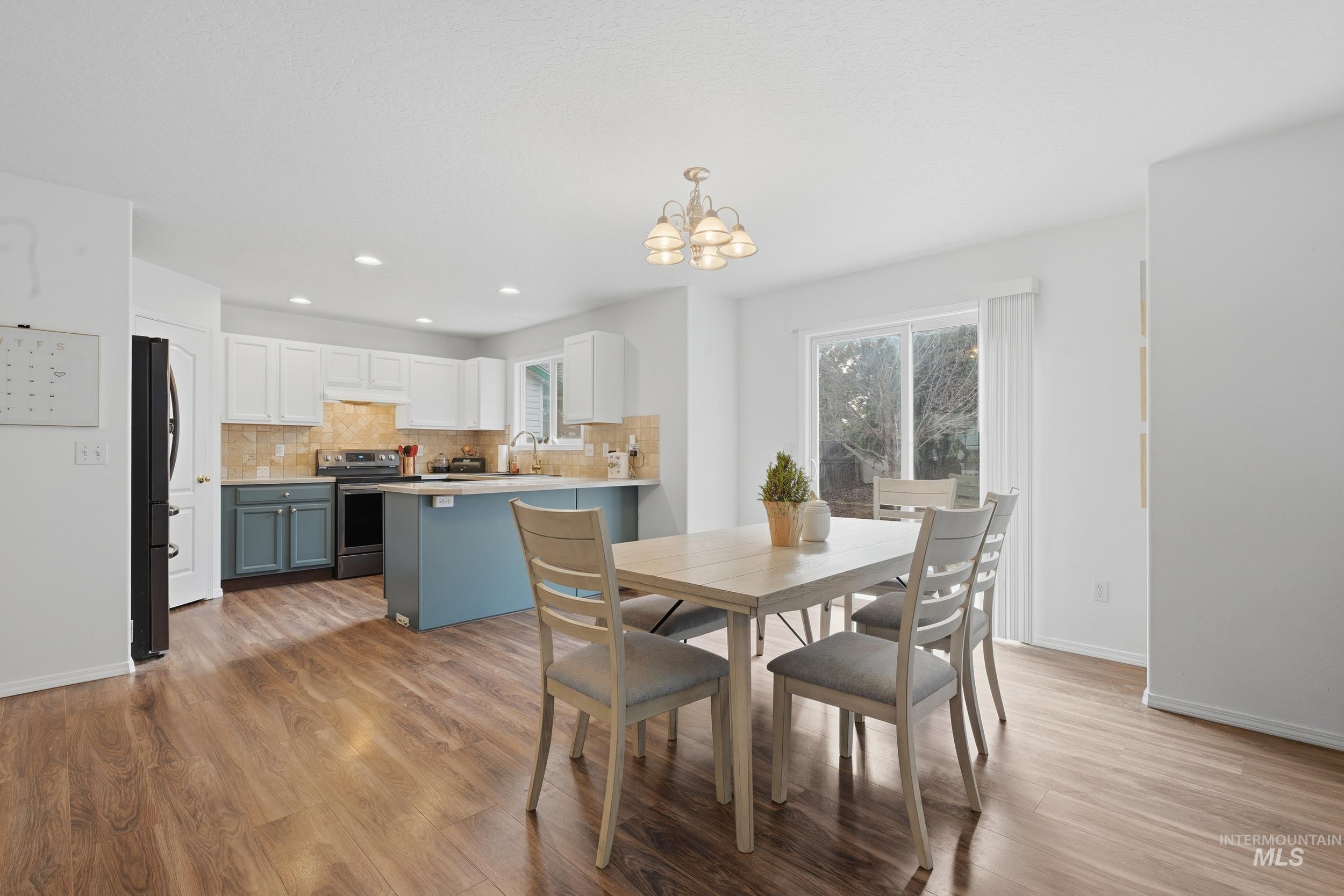 153 E Harris Hawk Dr, Kuna, Idaho 83634, 4 Bedrooms, 2.5 Bathrooms, Residential For Sale, Price $444,900, 98973375