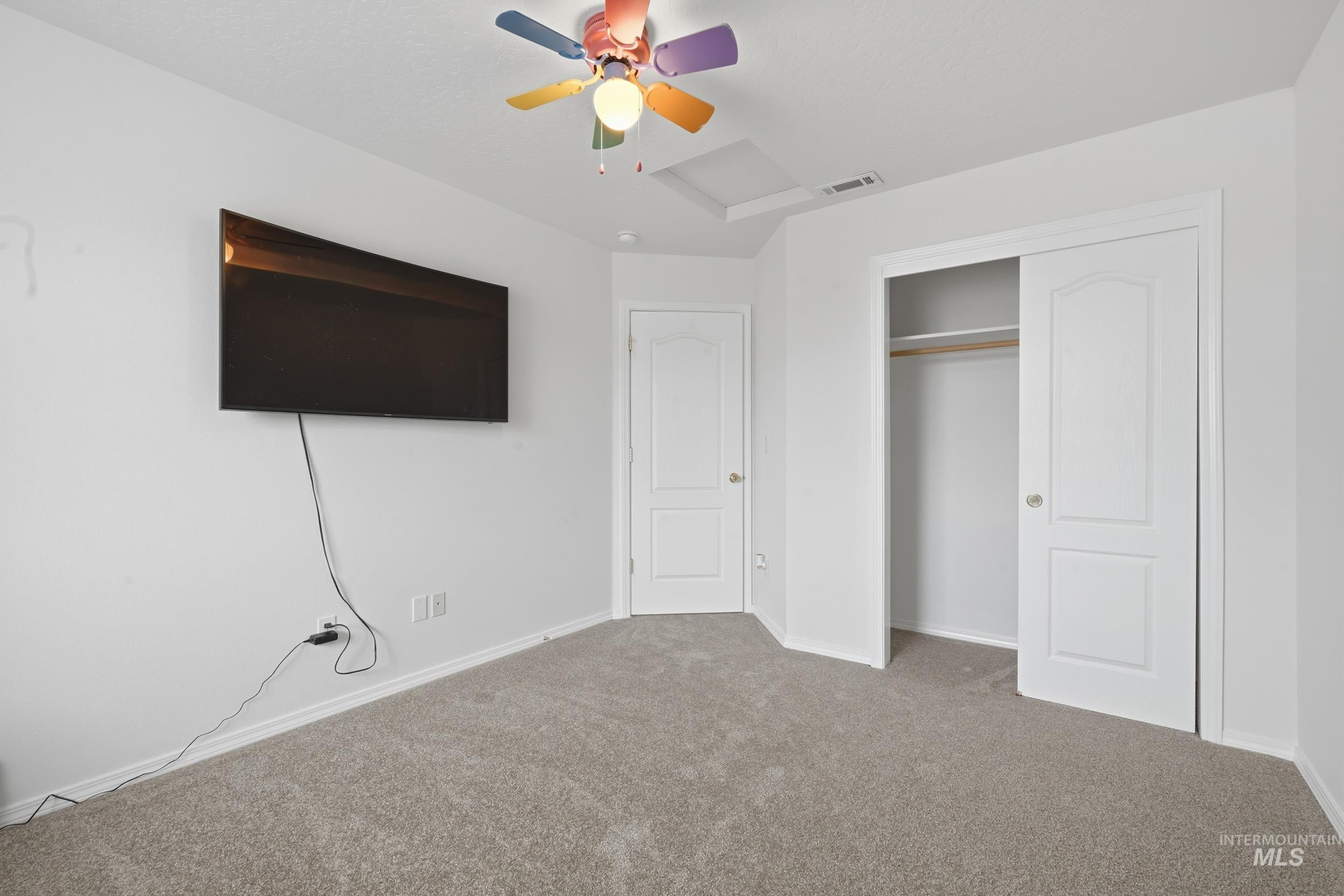 153 E Harris Hawk Dr, Kuna, Idaho 83634, 4 Bedrooms, 2.5 Bathrooms, Residential For Sale, Price $444,900, 98973375