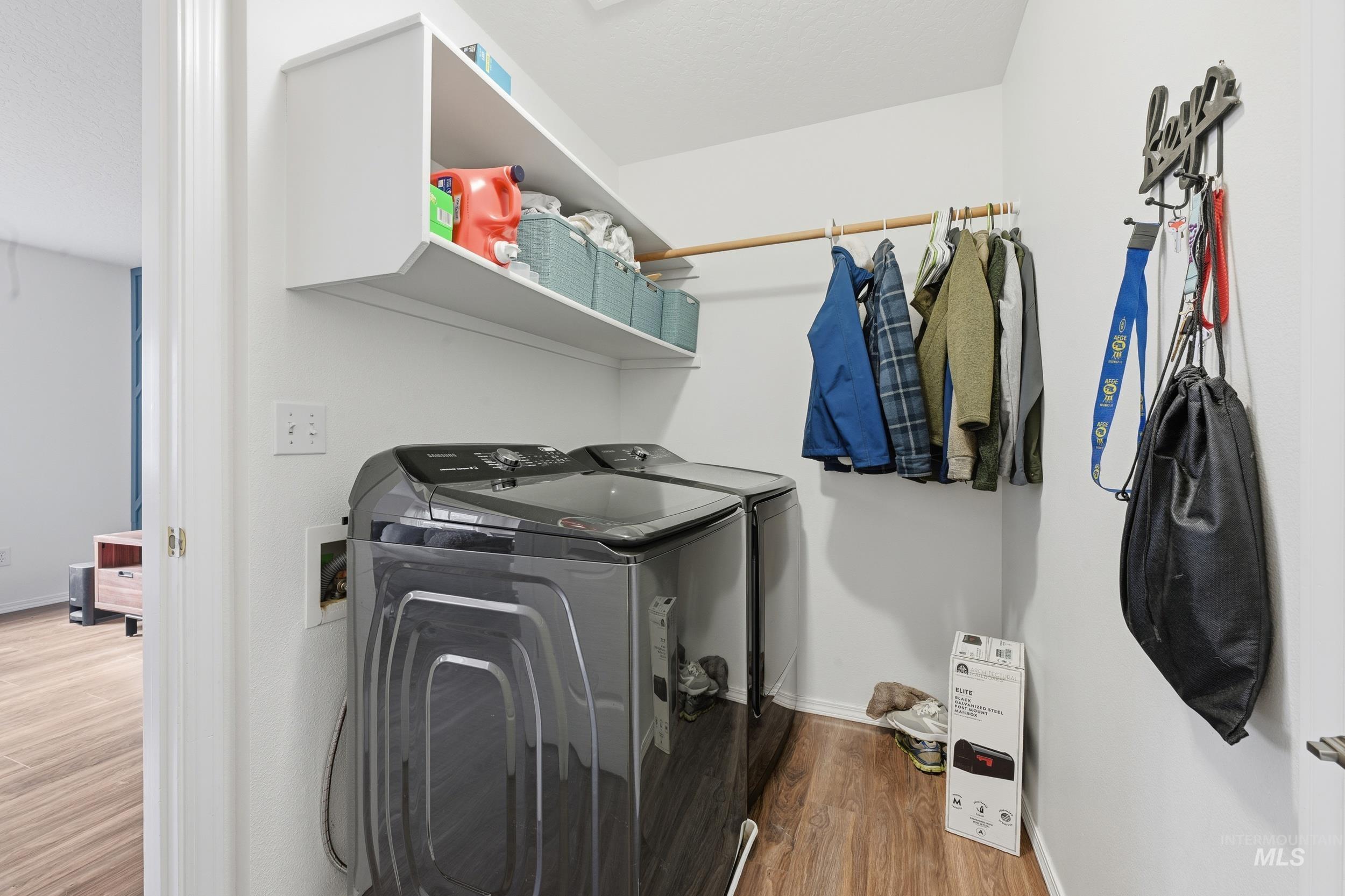 153 E Harris Hawk Dr, Kuna, Idaho 83634, 4 Bedrooms, 2.5 Bathrooms, Residential For Sale, Price $444,900, 98973375