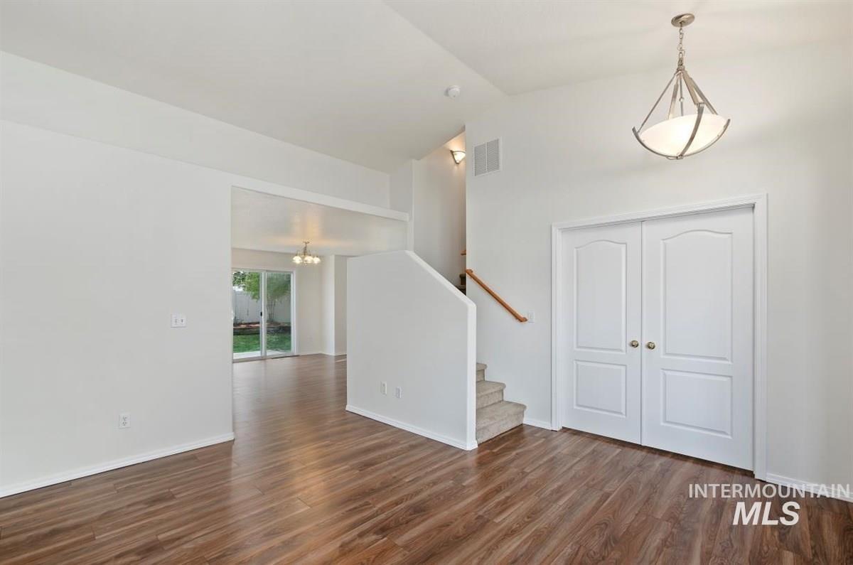 153 E Harris Hawk Dr, Kuna, Idaho 83634, 4 Bedrooms, 2.5 Bathrooms, Residential For Sale, Price $444,900, 98973375