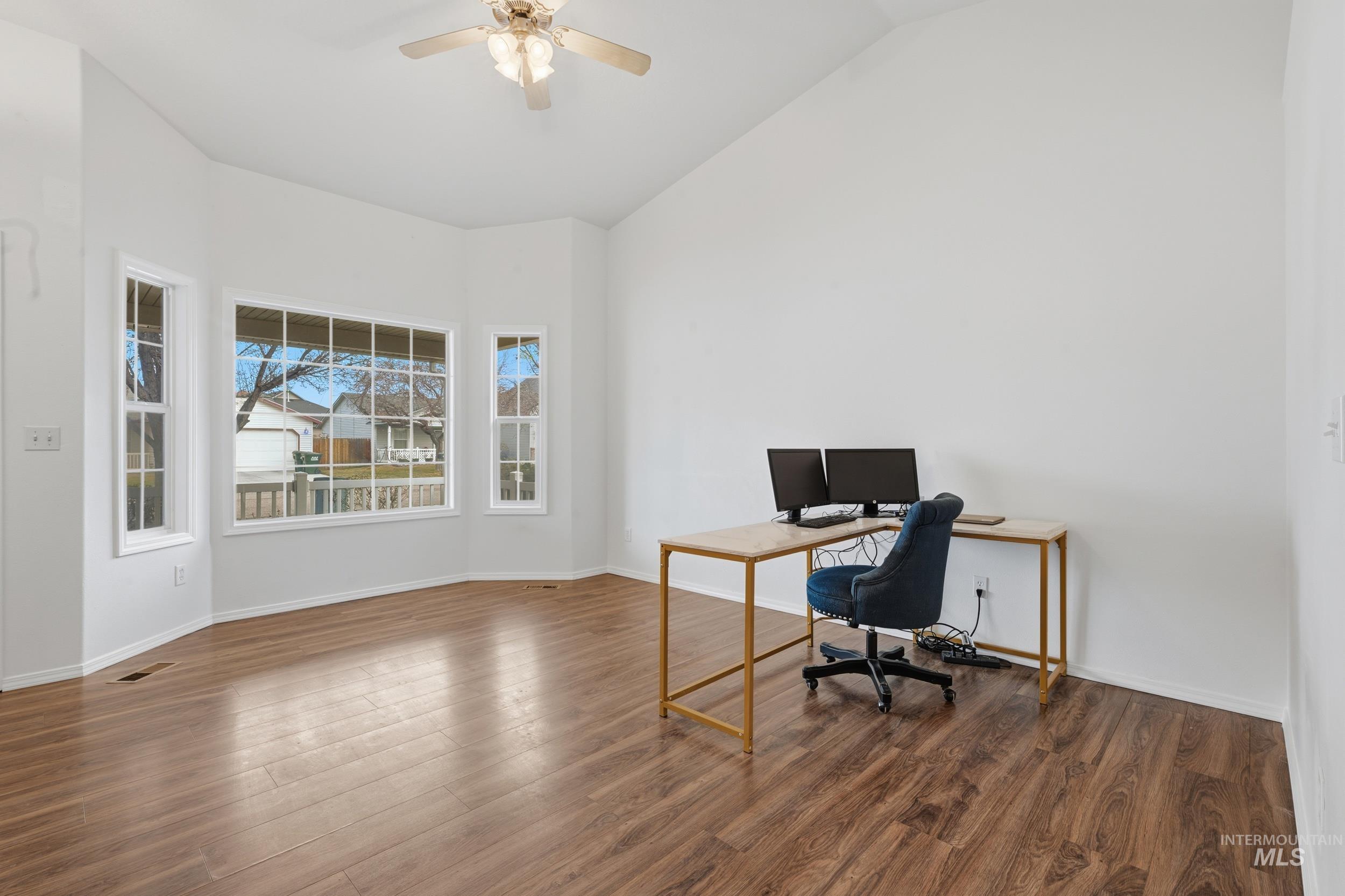 153 E Harris Hawk Dr, Kuna, Idaho 83634, 4 Bedrooms, 2.5 Bathrooms, Residential For Sale, Price $444,900, 98973375