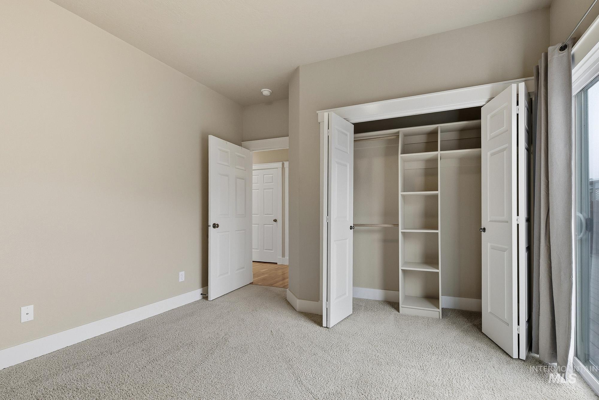 2324 Wood Springs Ave, Caldwell, Idaho 83605-5295, 2 Bedrooms, 2 Bathrooms, Residential For Sale, Price $309,995,MLS 98973376