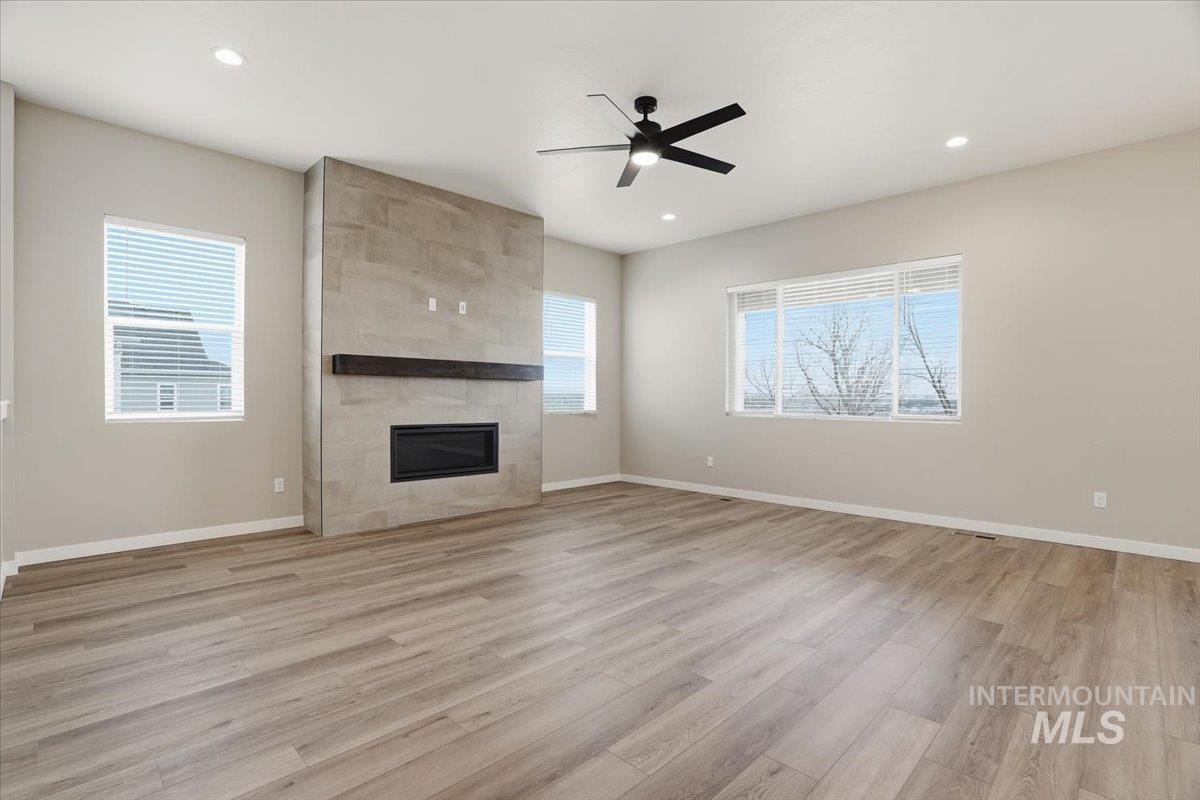 1323 White Cliffs St, Middleton, Idaho 83644, 3 Bedrooms, 3.5 Bathrooms, Residential For Sale, Price $849,990,MLS 98973377