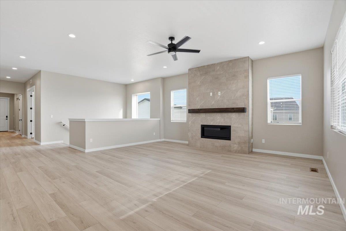 1341 White Cliffs St, Middleton, Idaho 83644, 3 Bedrooms, 3.5 Bathrooms, Residential For Sale, Price $769,990,MLS 98973379