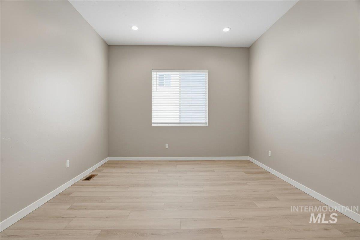 1341 White Cliffs St, Middleton, Idaho 83644, 3 Bedrooms, 3.5 Bathrooms, Residential For Sale, Price $769,990,MLS 98973379