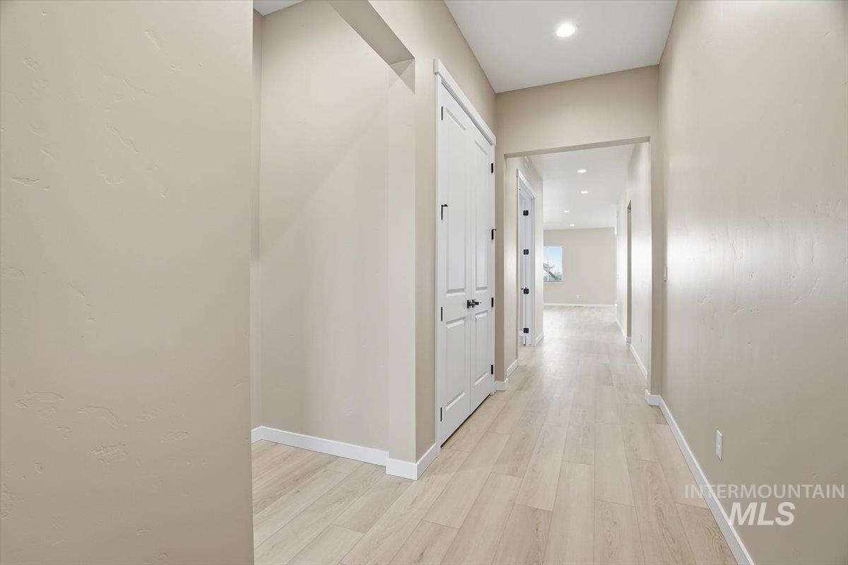 1341 White Cliffs St, Middleton, Idaho 83644, 3 Bedrooms, 3.5 Bathrooms, Residential For Sale, Price $769,990,MLS 98973379