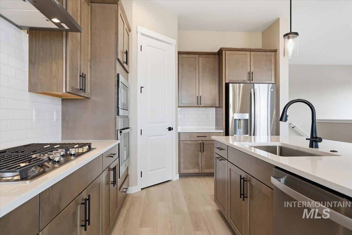 1341 White Cliffs St, Middleton, Idaho 83644, 3 Bedrooms, 3.5 Bathrooms, Residential For Sale, Price $769,990,MLS 98973379