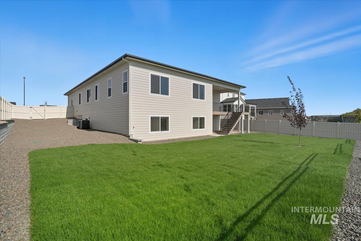 1341 White Cliffs St, Middleton, Idaho 83644, 3 Bedrooms, 3.5 Bathrooms, Residential For Sale, Price $769,990,MLS 98973379