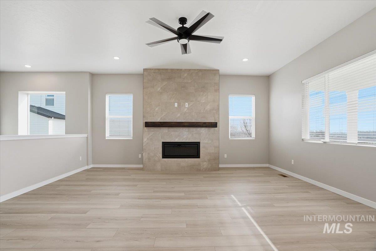 1341 White Cliffs St, Middleton, Idaho 83644, 3 Bedrooms, 3.5 Bathrooms, Residential For Sale, Price $769,990,MLS 98973379