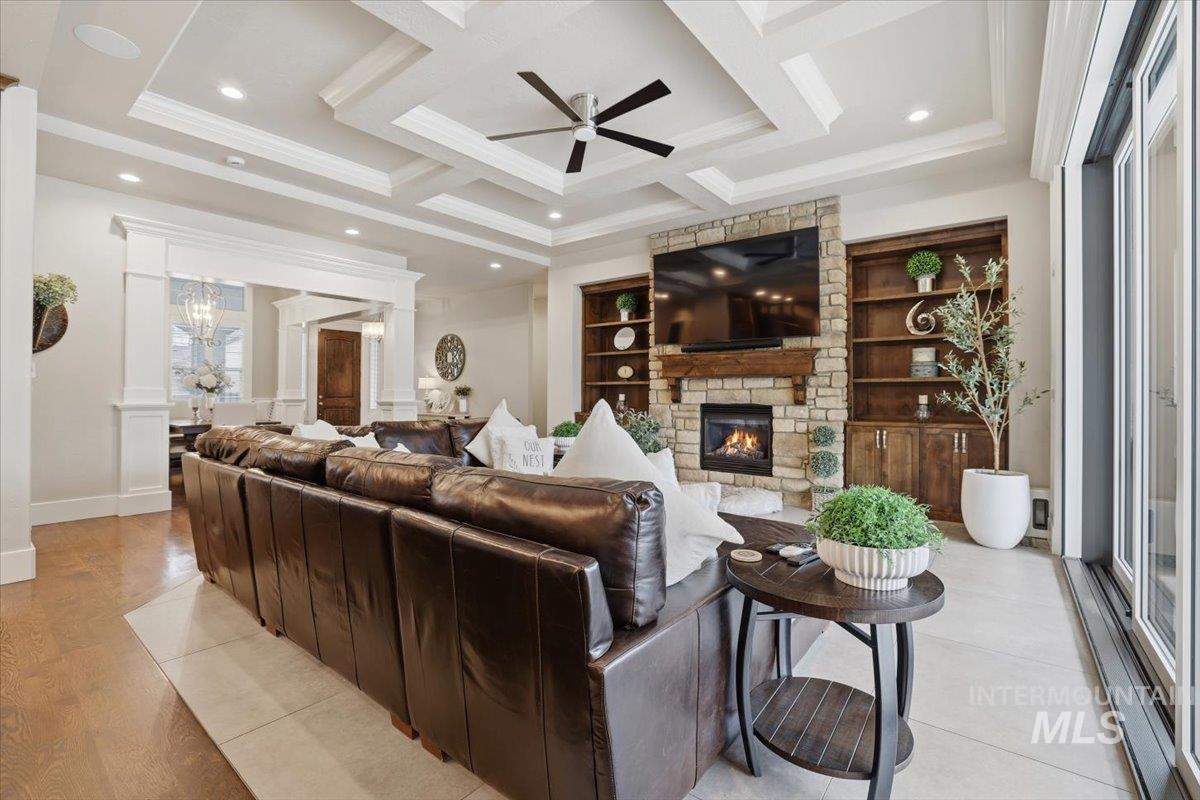 6590 N Fairborn Ave, Meridian, Idaho 83646, 4 Bedrooms, 3.5 Bathrooms, Residential For Sale, Price $1,325,000,MLS 98973380