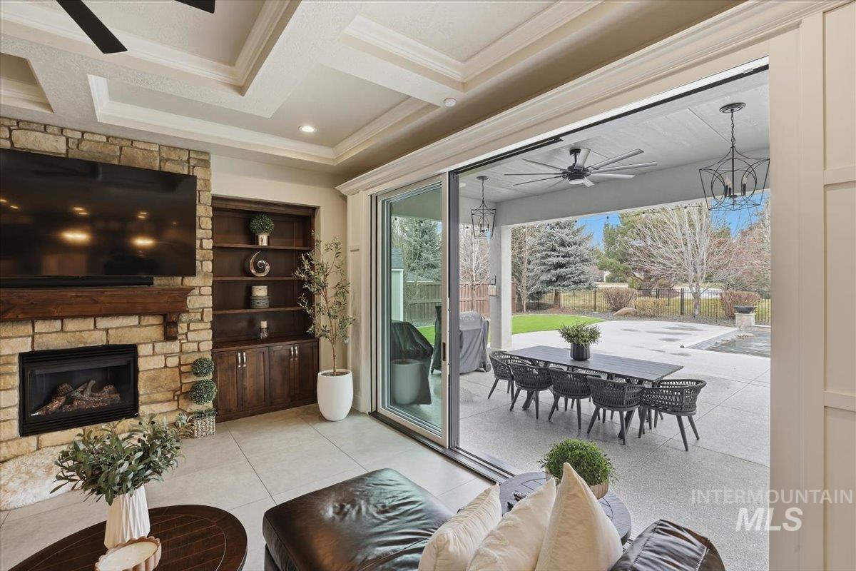 6590 N Fairborn Ave, Meridian, Idaho 83646, 4 Bedrooms, 3.5 Bathrooms, Residential For Sale, Price $1,325,000,MLS 98973380