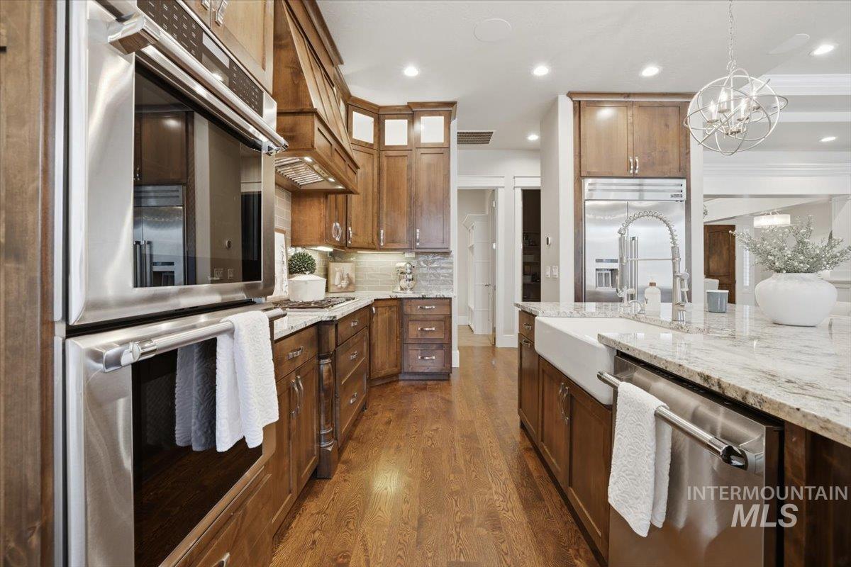 6590 N Fairborn Ave, Meridian, Idaho 83646, 4 Bedrooms, 3.5 Bathrooms, Residential For Sale, Price $1,325,000,MLS 98973380