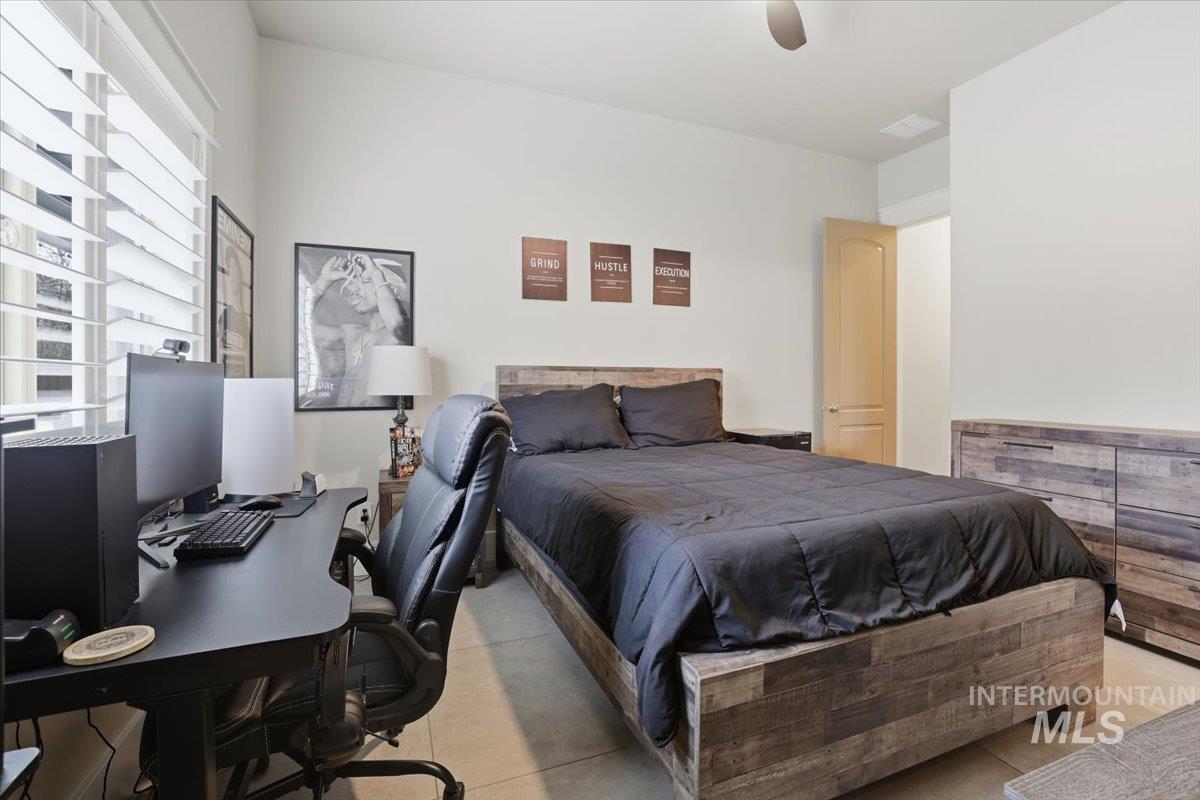 6590 N Fairborn Ave, Meridian, Idaho 83646, 4 Bedrooms, 3.5 Bathrooms, Residential For Sale, Price $1,325,000,MLS 98973380