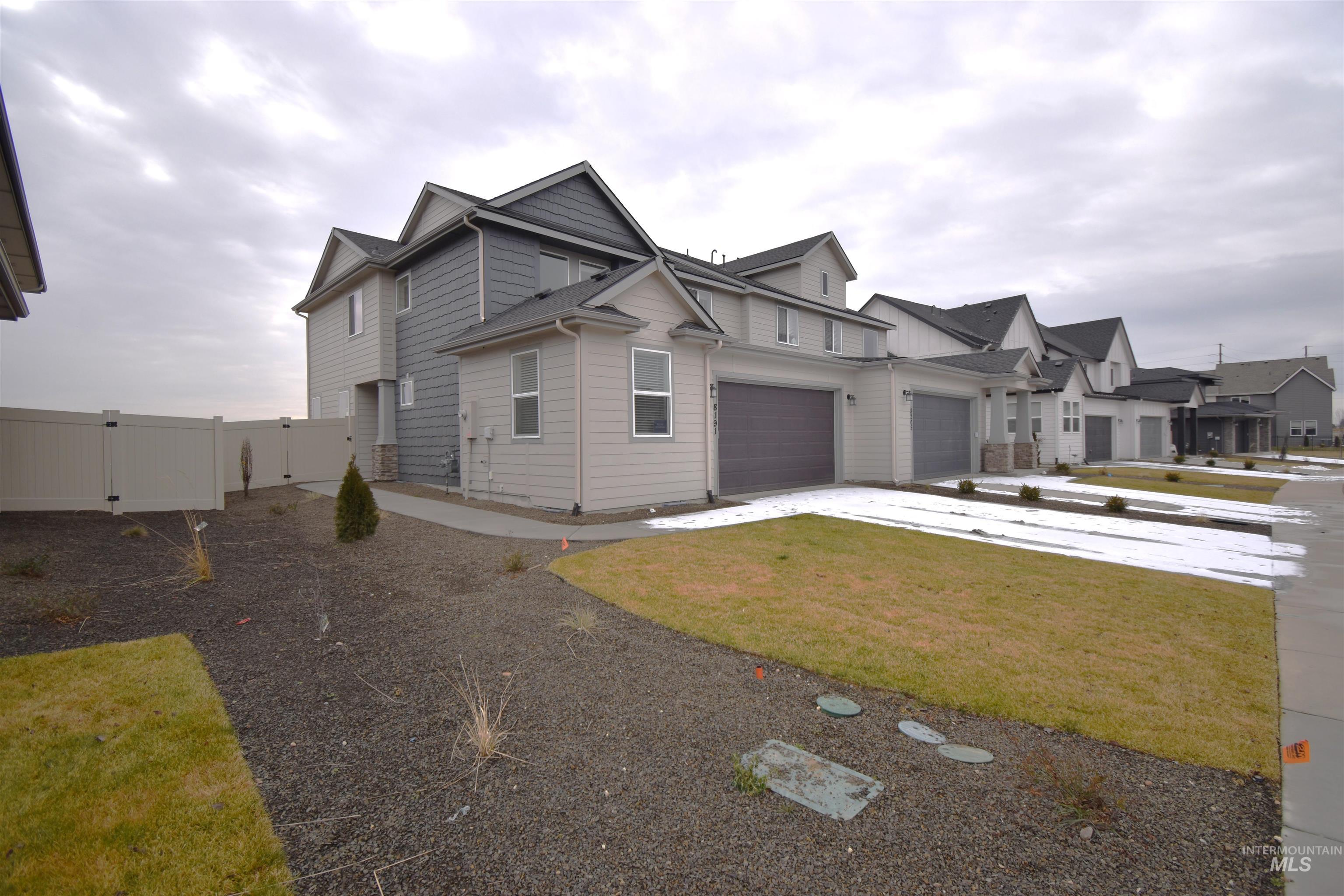 8191 W Grey Alder Dr, Eagle, Idaho 83616, 3 Bedrooms, 2.5 Bathrooms, Rental For Rent, Price $2,395,MLS 98973381