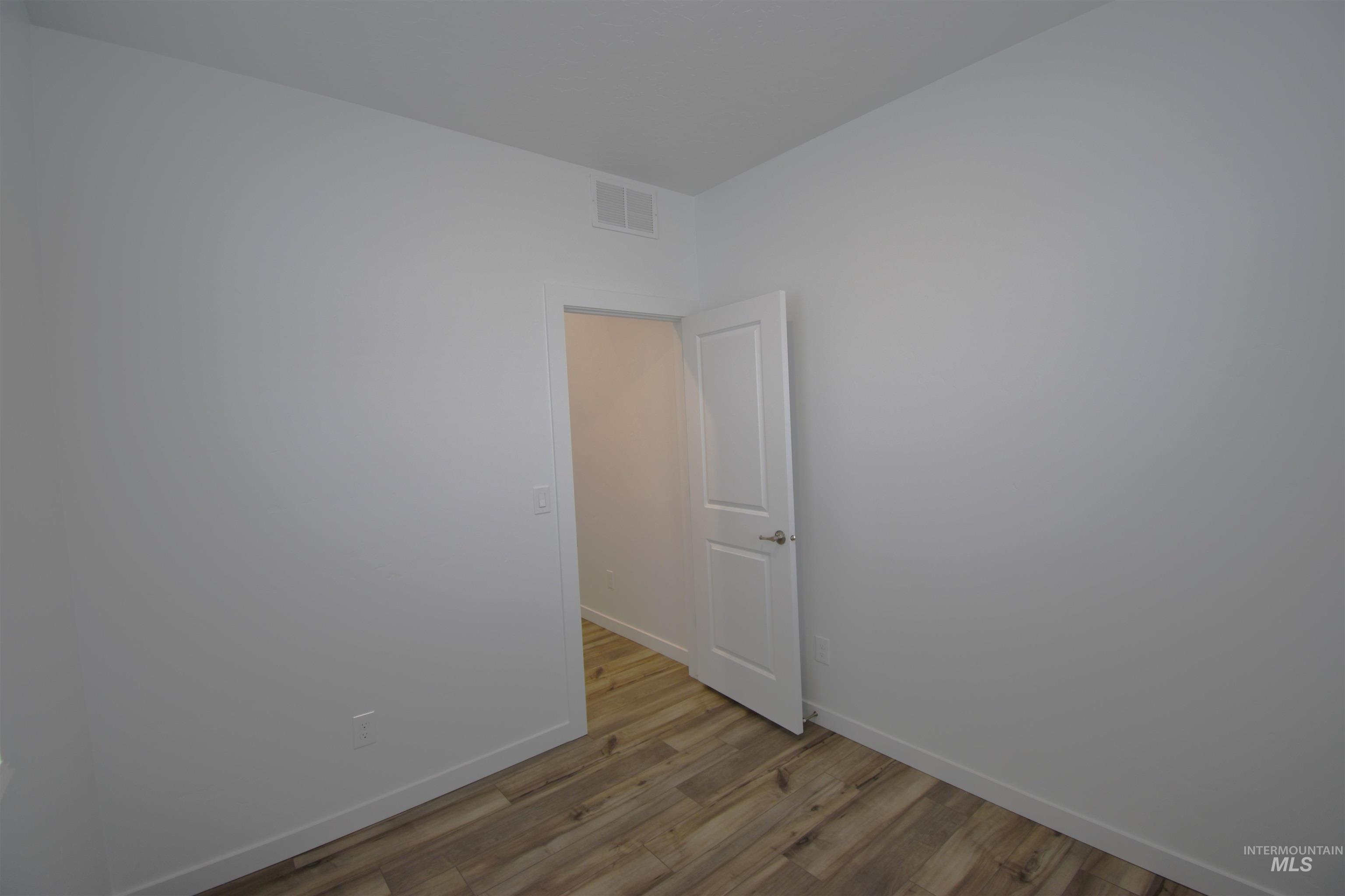 8191 W Grey Alder Dr, Eagle, Idaho 83616, 3 Bedrooms, 2.5 Bathrooms, Rental For Rent, Price $2,395,MLS 98973381