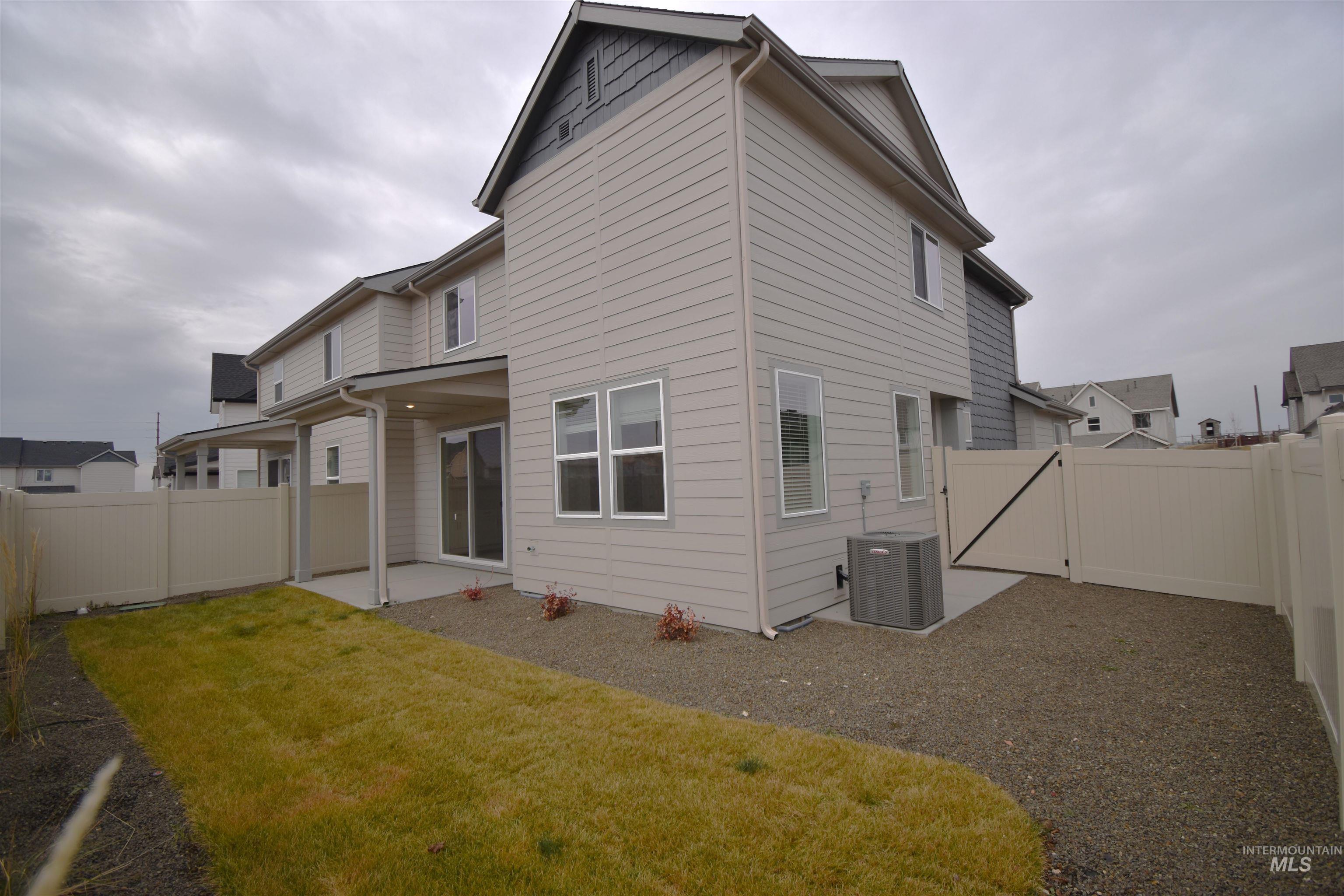 8191 W Grey Alder Dr, Eagle, Idaho 83616, 3 Bedrooms, 2.5 Bathrooms, Rental For Rent, Price $2,395,MLS 98973381