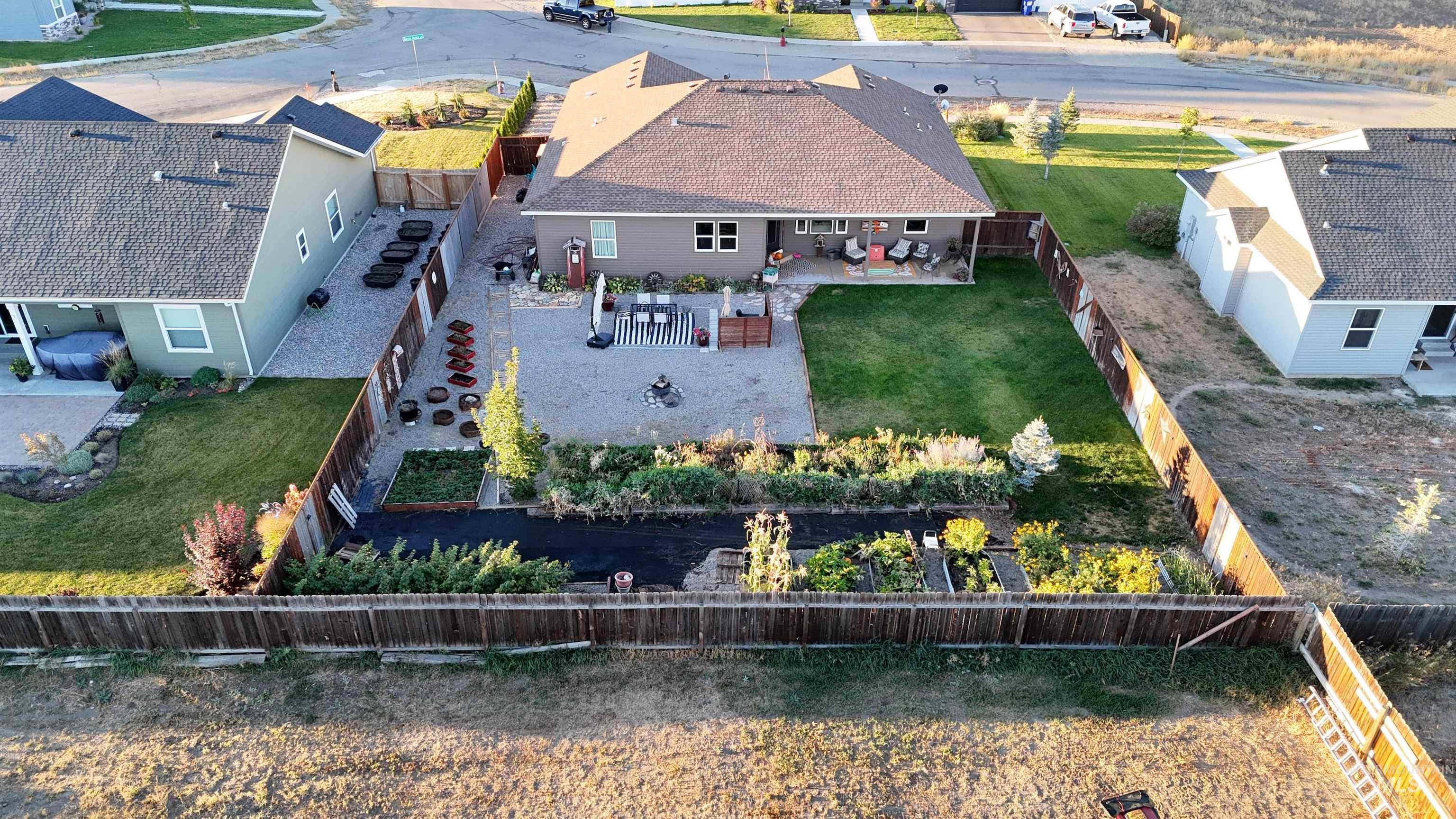 105 Greenfield Way, Carey, Idaho 88820, 3 Bedrooms, 2 Bathrooms, Residential For Sale, Price $509,000,MLS 98973387