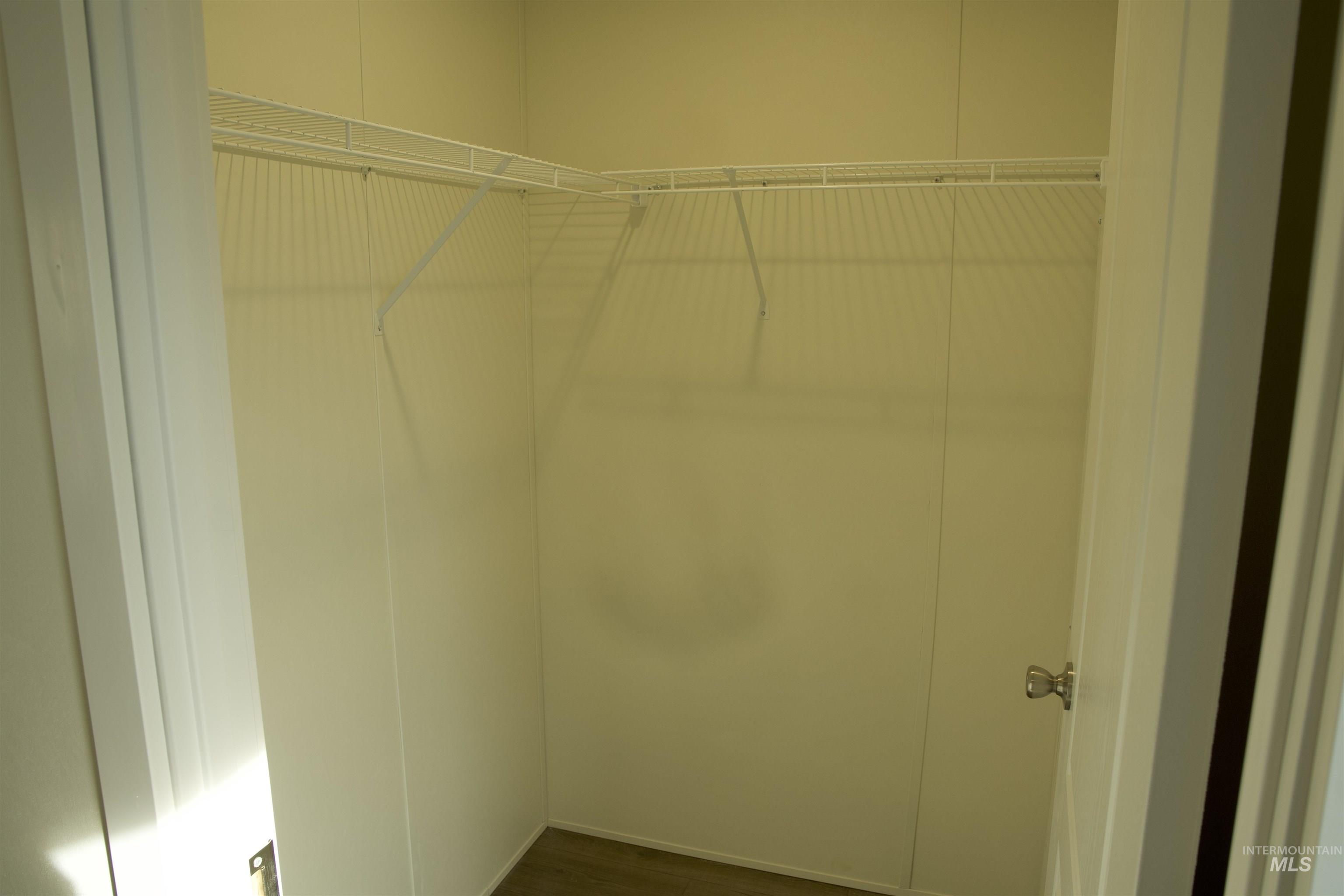 684 SE 10th St, Ontario, Oregon 97914, 3 Bedrooms, 2 Bathrooms, Residential For Sale, Price $125,000,MLS 98973388