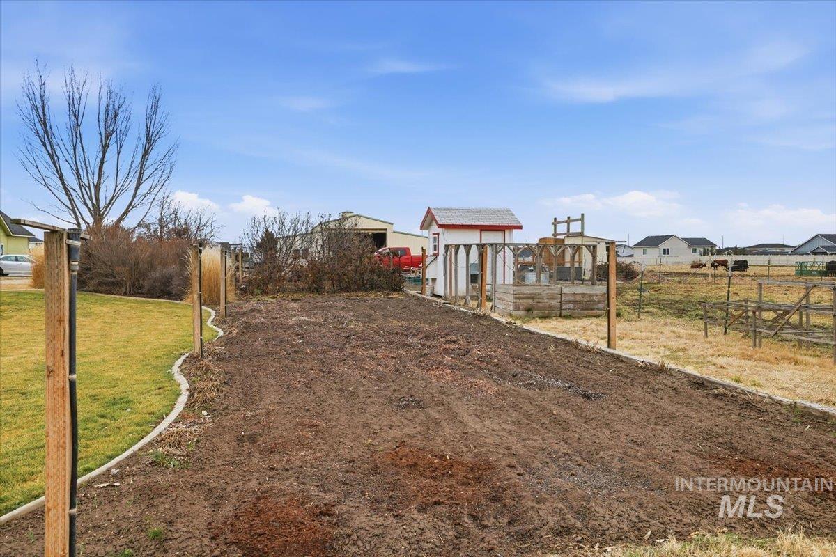 24331 Cowboy Lane, Middleton, Idaho 83644, 3 Bedrooms, 2.5 Bathrooms, Residential For Sale, Price $1,100,000, 98973389