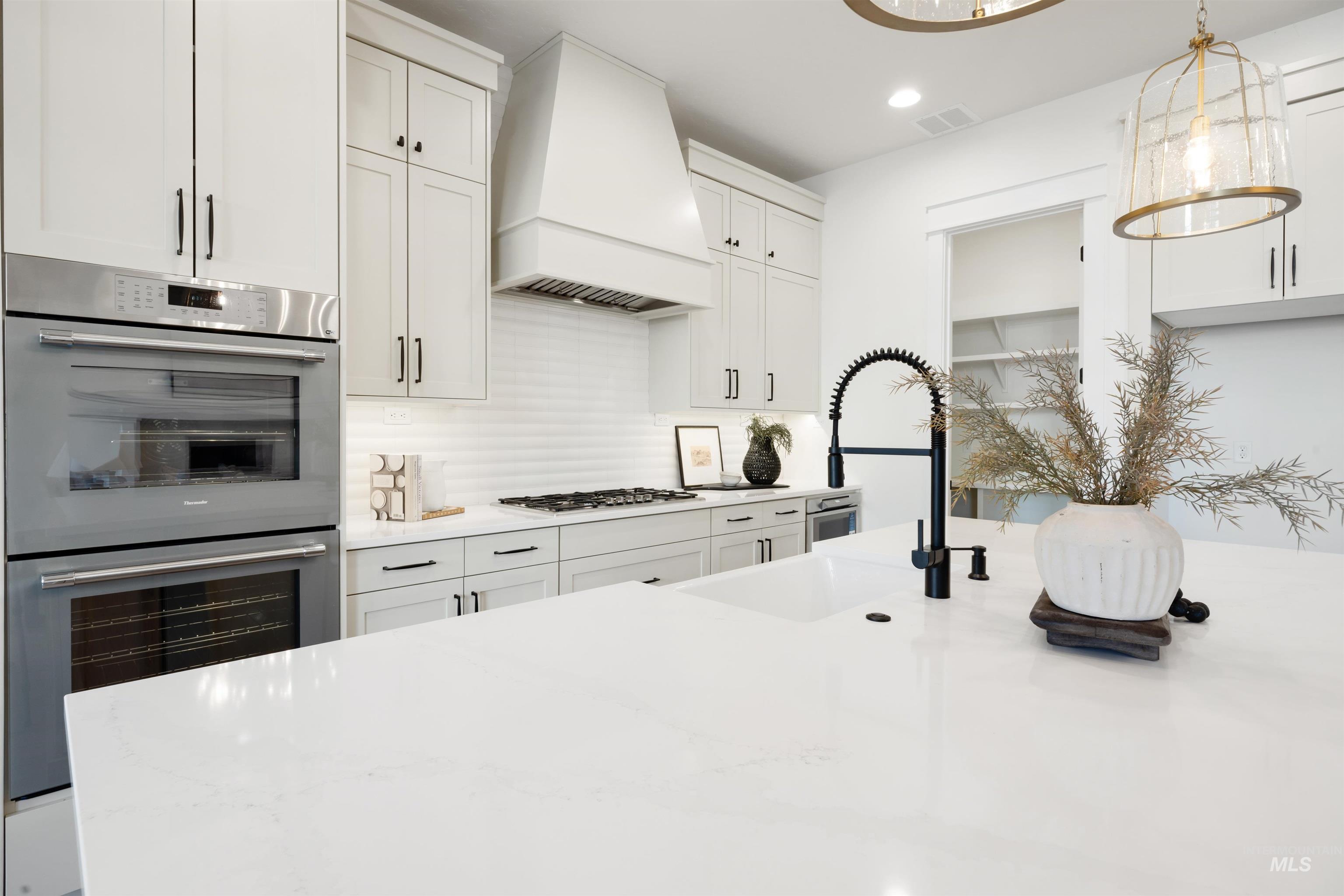 1034 E Escalation St, Meridian, Idaho 83642, 3 Bedrooms, 2.5 Bathrooms, Residential For Sale, Price $679,777, 98973390