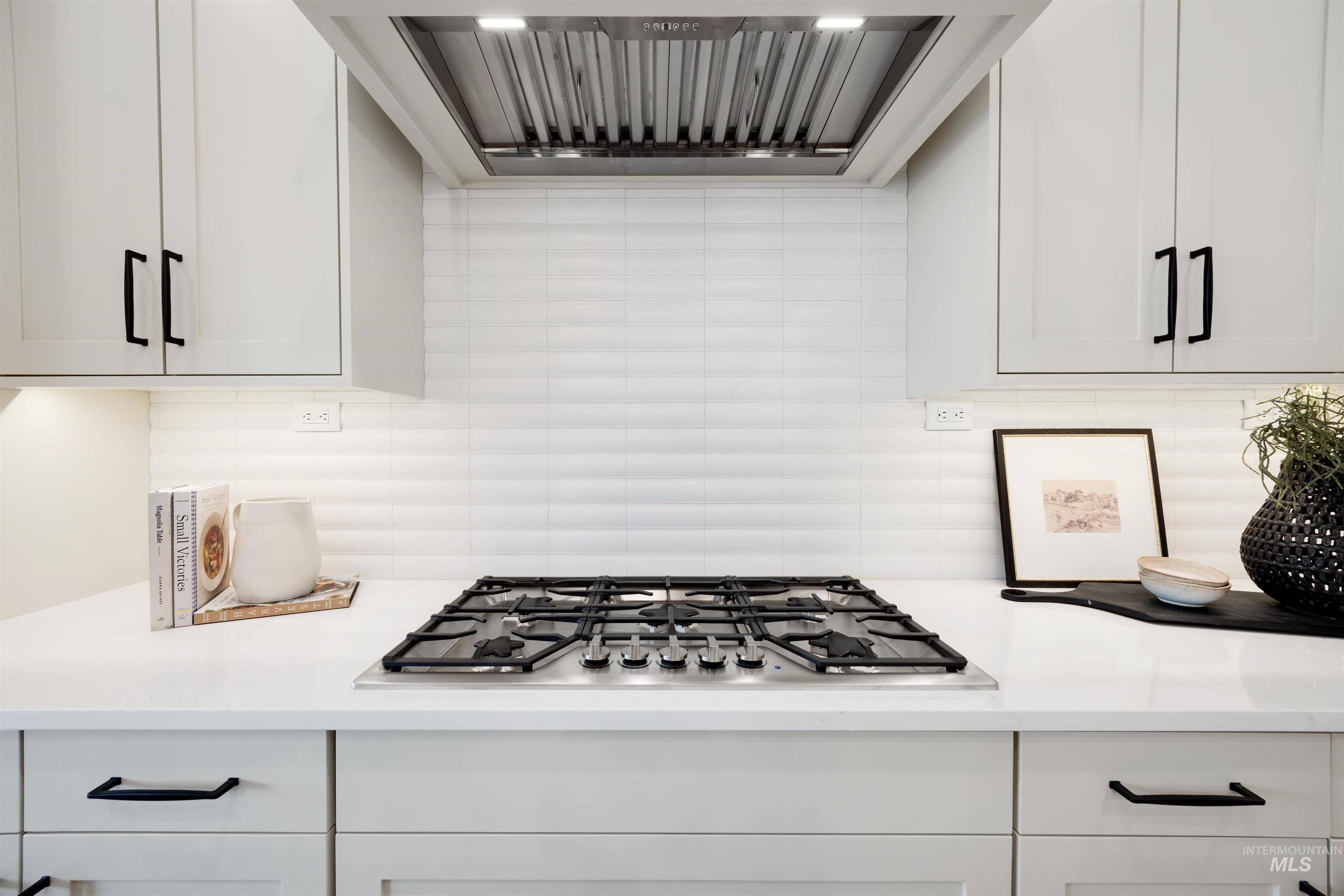 1034 E Escalation St, Meridian, Idaho 83642, 3 Bedrooms, 2.5 Bathrooms, Residential For Sale, Price $679,777, 98973390