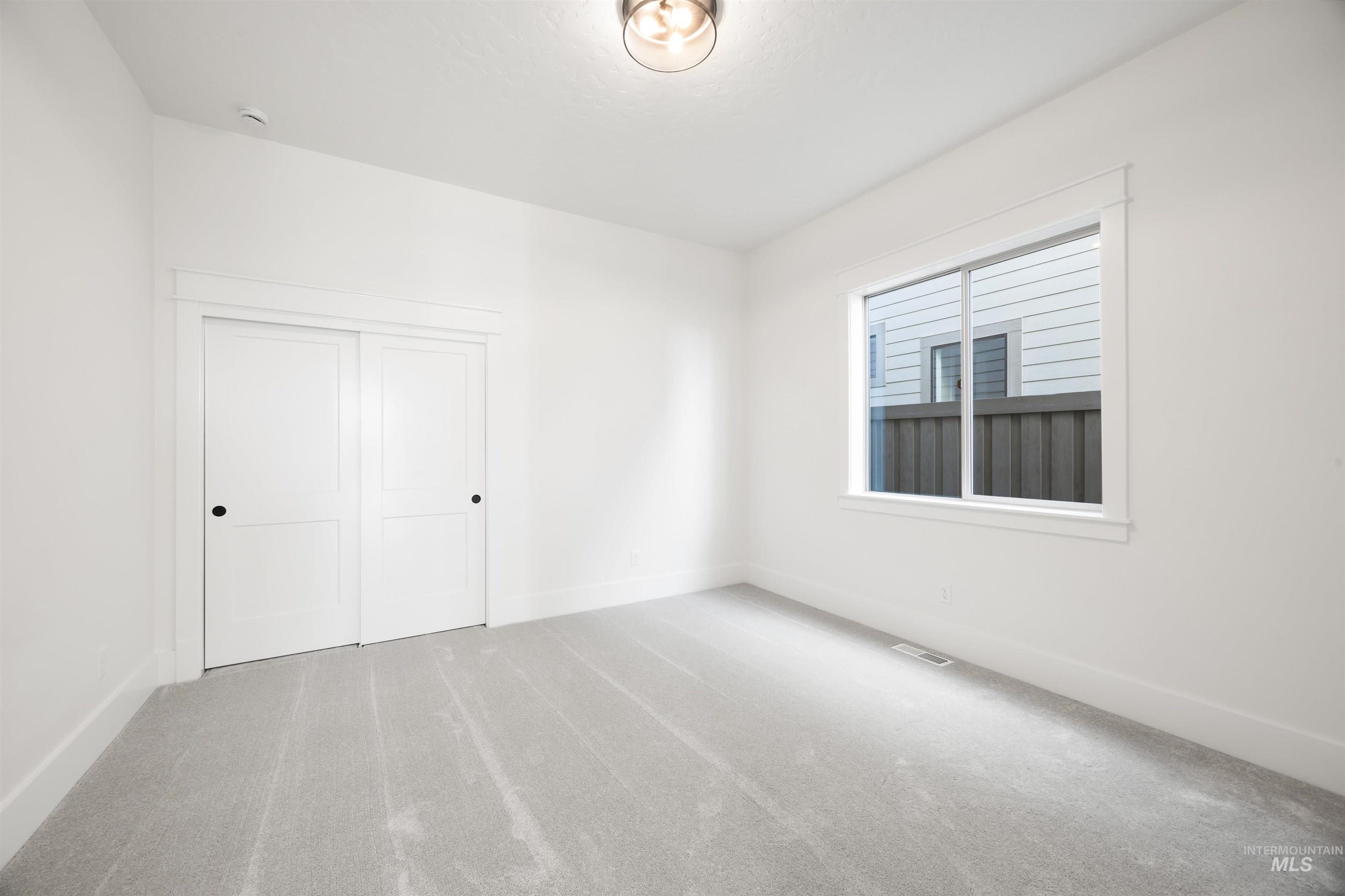 1034 E Escalation St, Meridian, Idaho 83642, 3 Bedrooms, 2.5 Bathrooms, Residential For Sale, Price $679,777,MLS 98973390