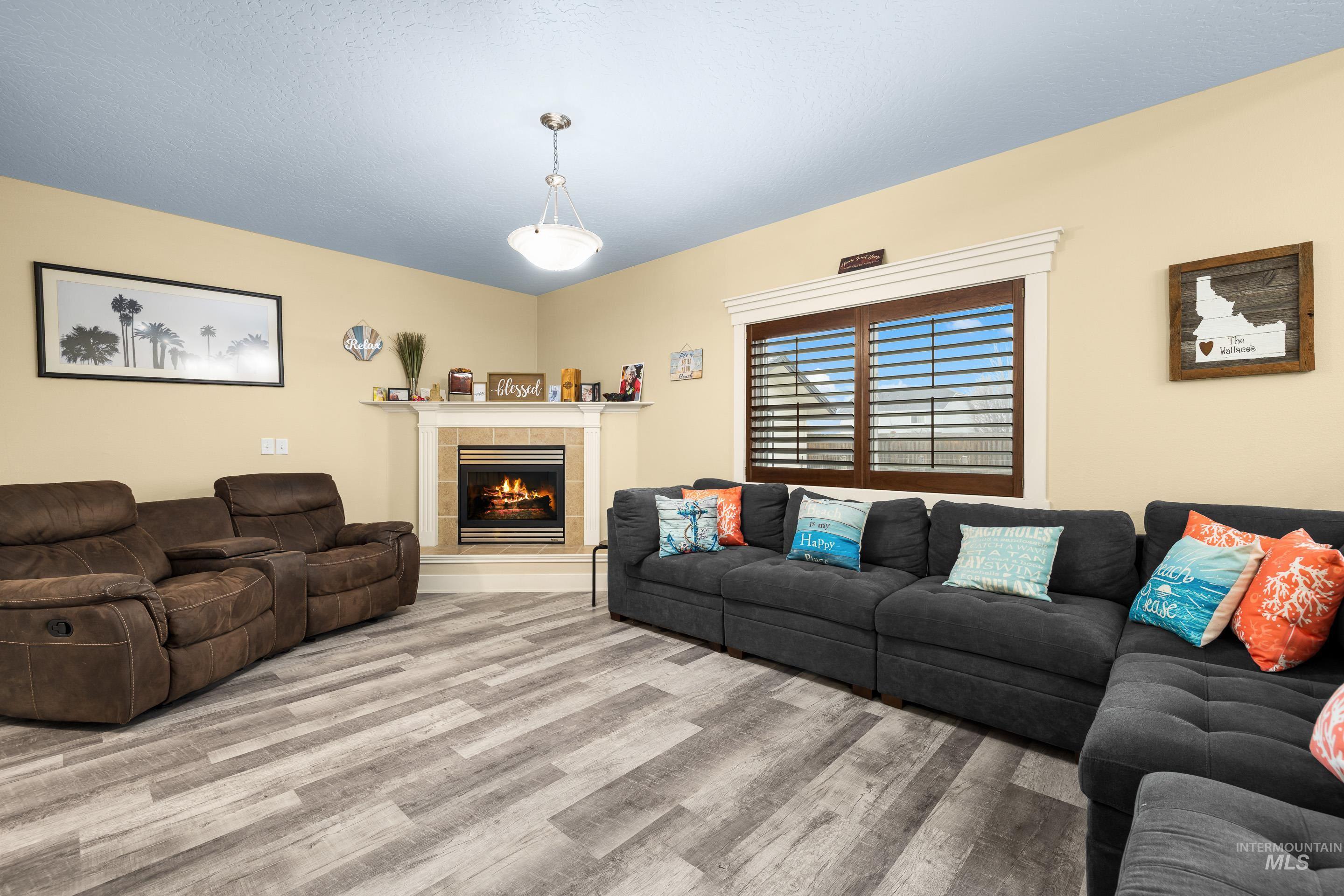 5150 W McMurtrey St, Meridian, Idaho 83646, 4 Bedrooms, 3 Bathrooms, Residential For Sale, Price $599,900,MLS 98973391