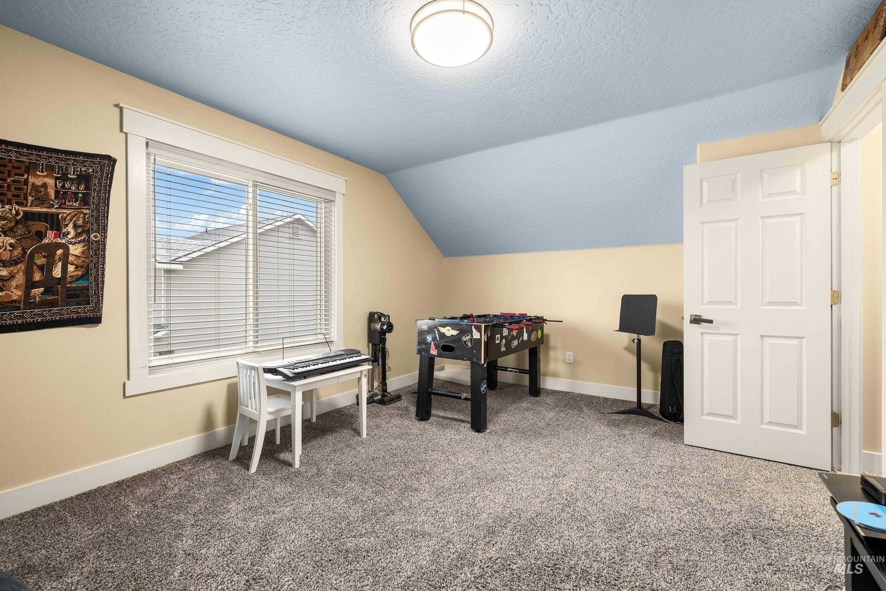 5150 W McMurtrey St, Meridian, Idaho 83646, 4 Bedrooms, 3 Bathrooms, Residential For Sale, Price $599,900,MLS 98973391